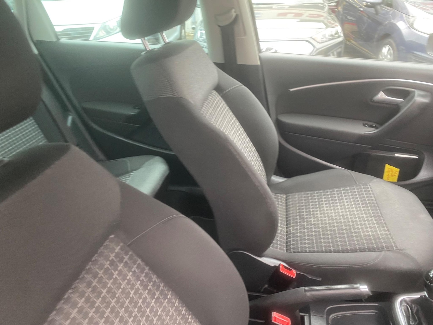 Used Volkswagen Polo 2017 for sale - 76549338: Photo 59