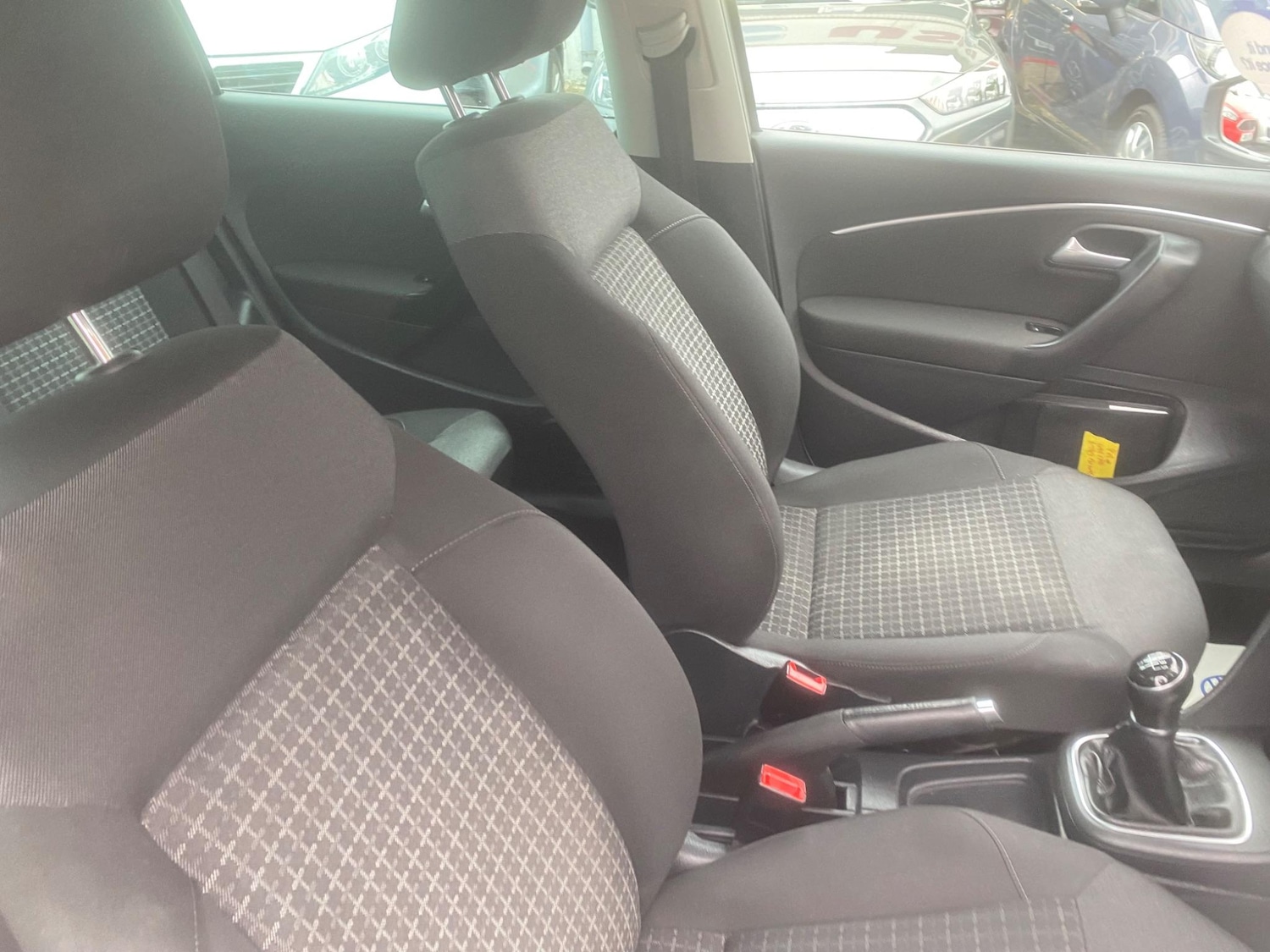 Used Volkswagen Polo 2017 for sale - 76549338: Photo 64