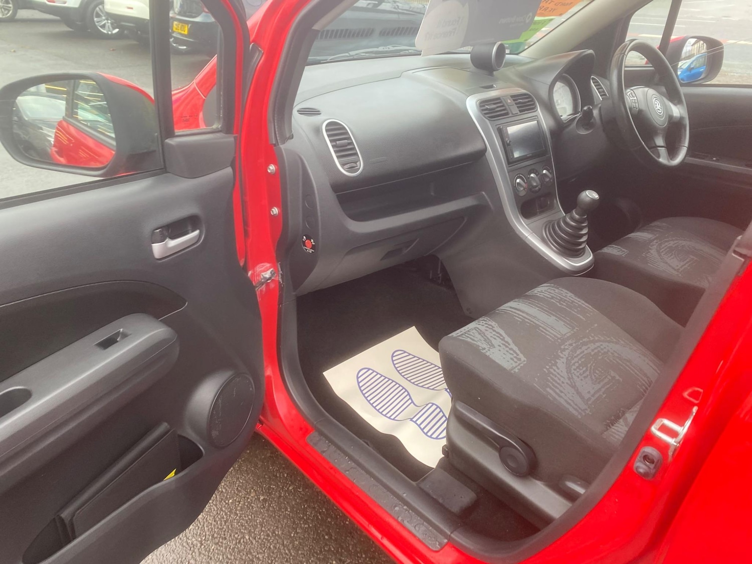 Used Vauxhall Agila 2014 for sale - 76995926: Photo 25
