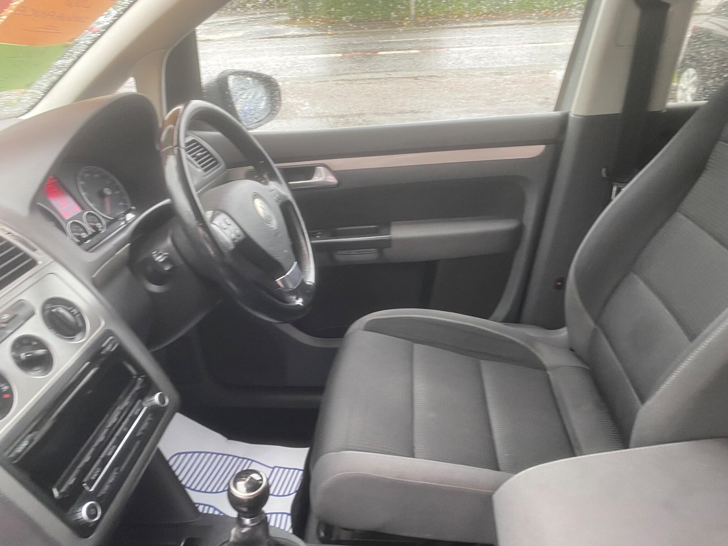 Used Volkswagen Touran 2009 for sale - 76996726: Photo 19