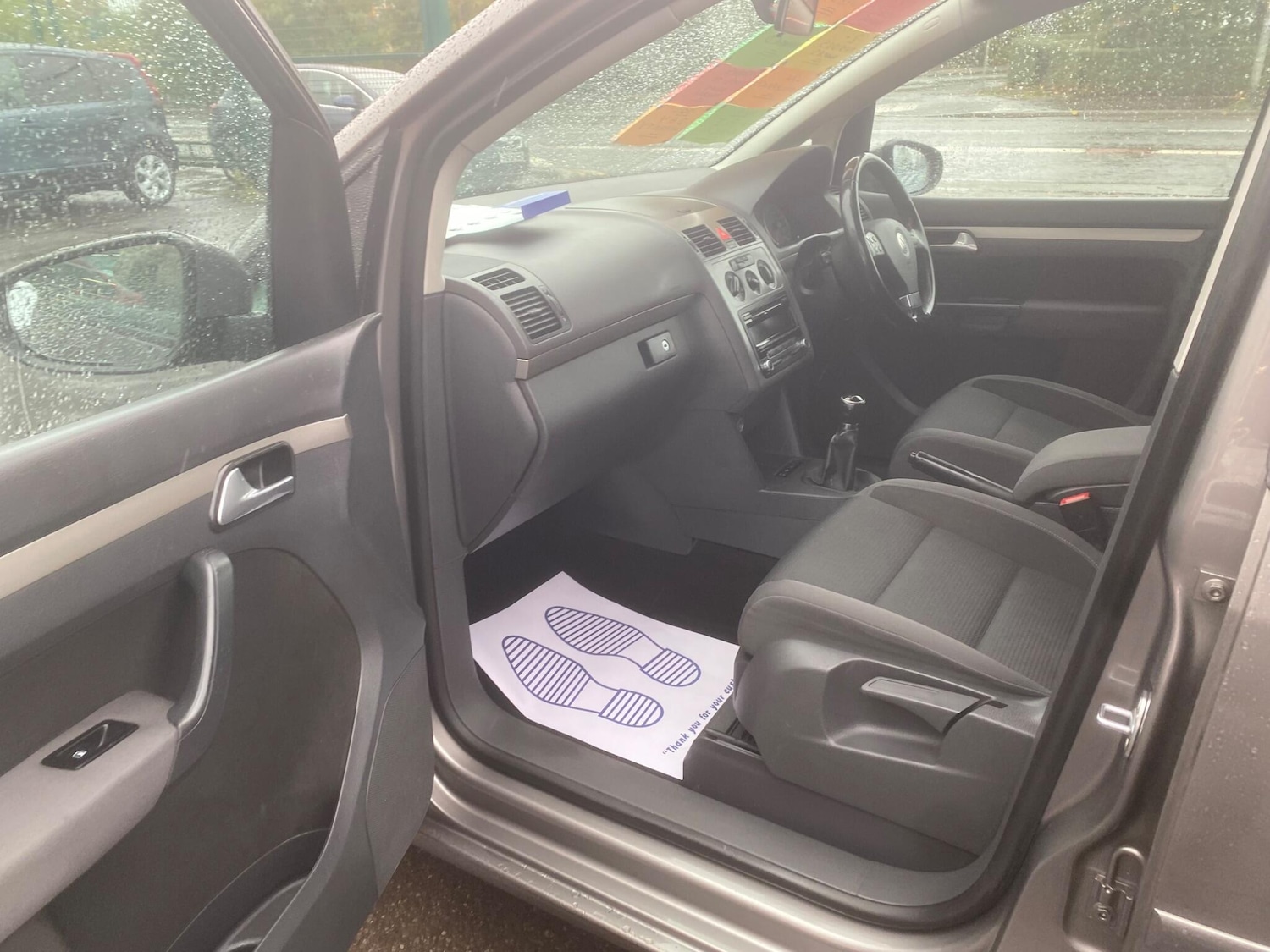 Used Volkswagen Touran 2009 for sale - 76996726: Photo 25