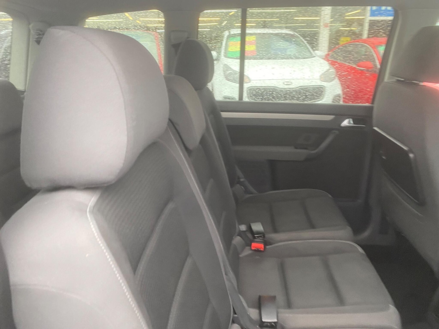 Used Volkswagen Touran 2009 for sale - 76996726: Photo 48