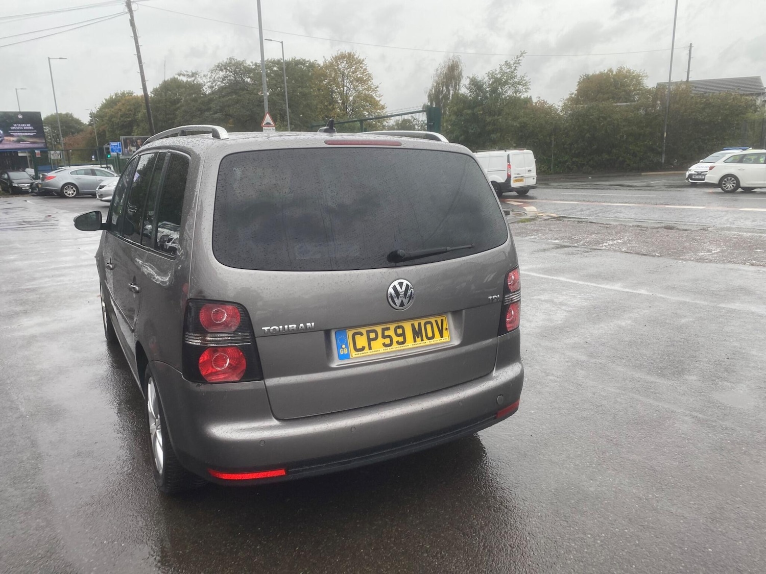 Used Volkswagen Touran 2009 for sale - 76996726: Photo 76