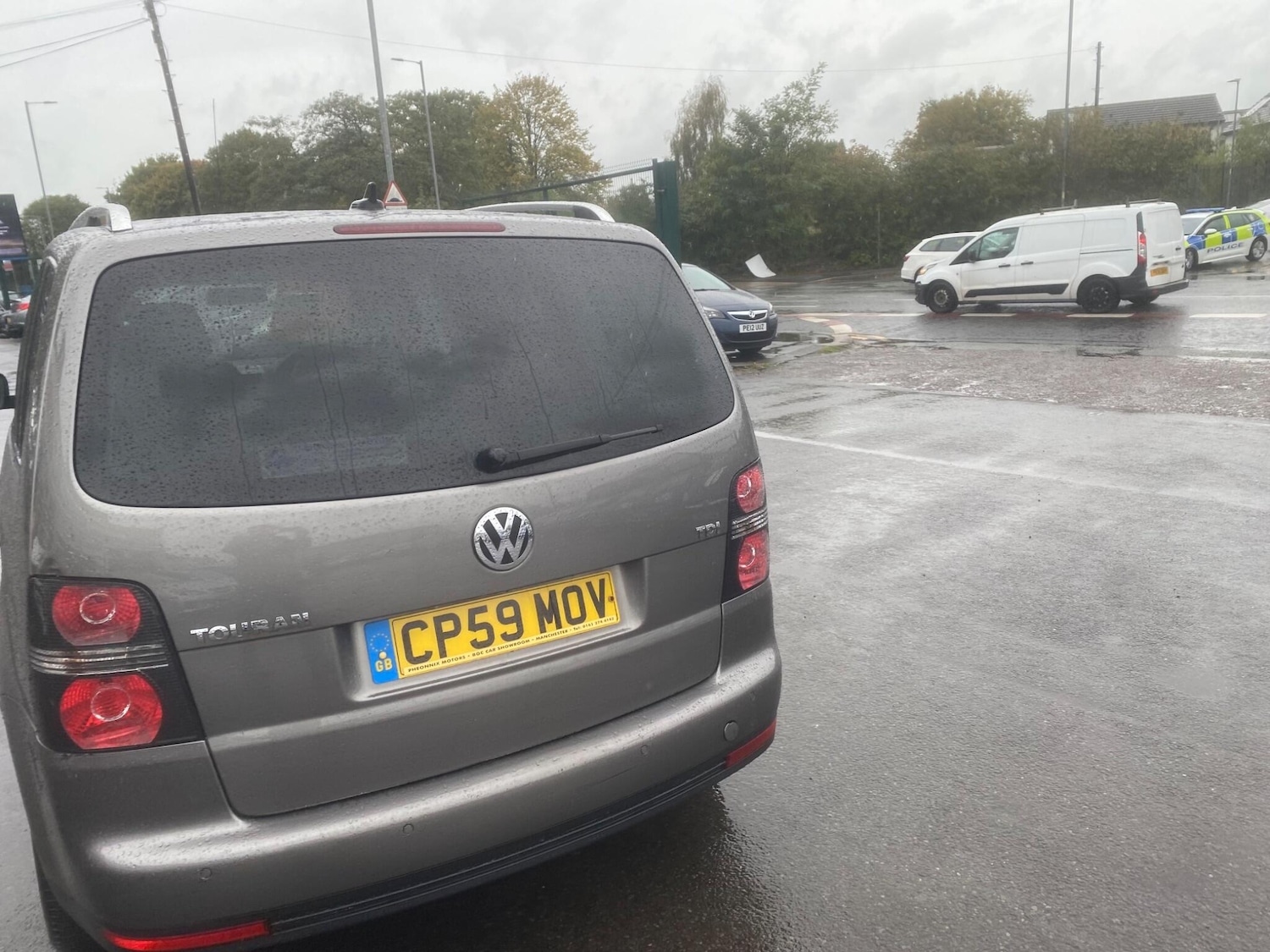 Used Volkswagen Touran 2009 for sale - 76996726: Photo 77