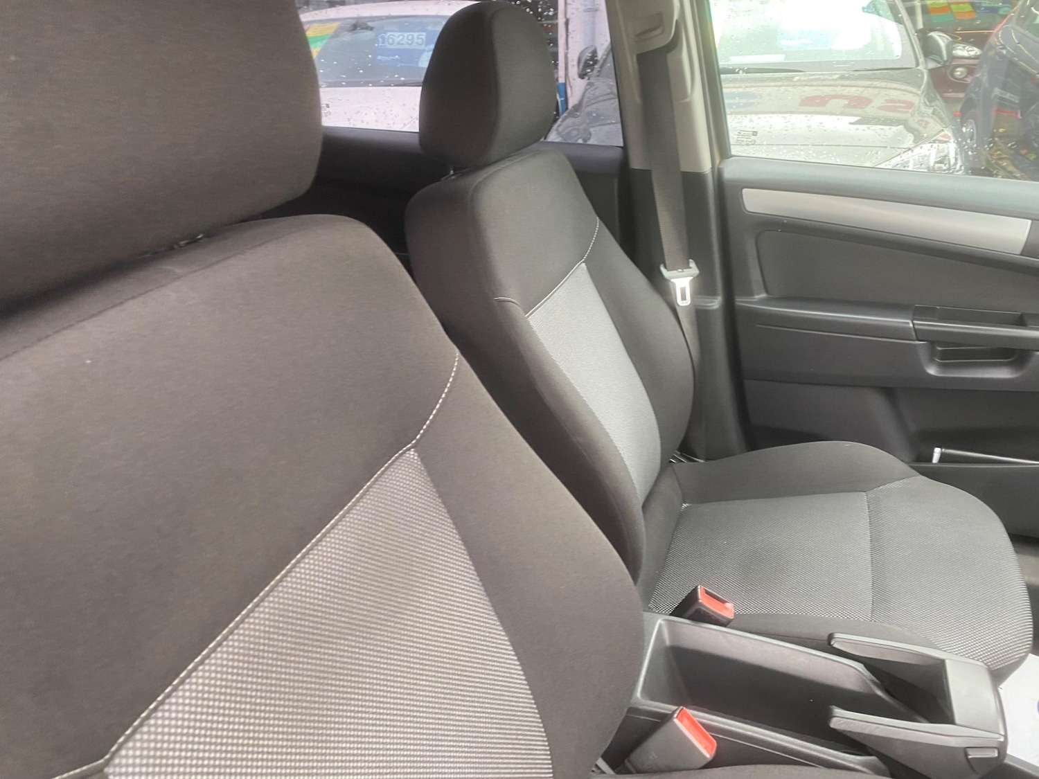 Used Vauxhall Zafira for sale - 76549460: Photo 63