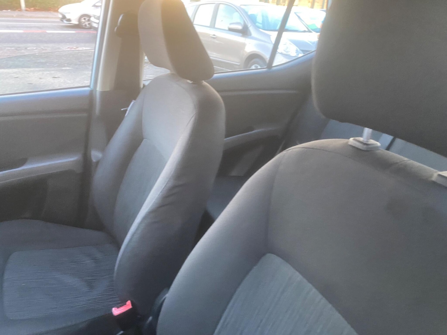 Used Hyundai i10 2011 for sale - 77119878: Photo 28