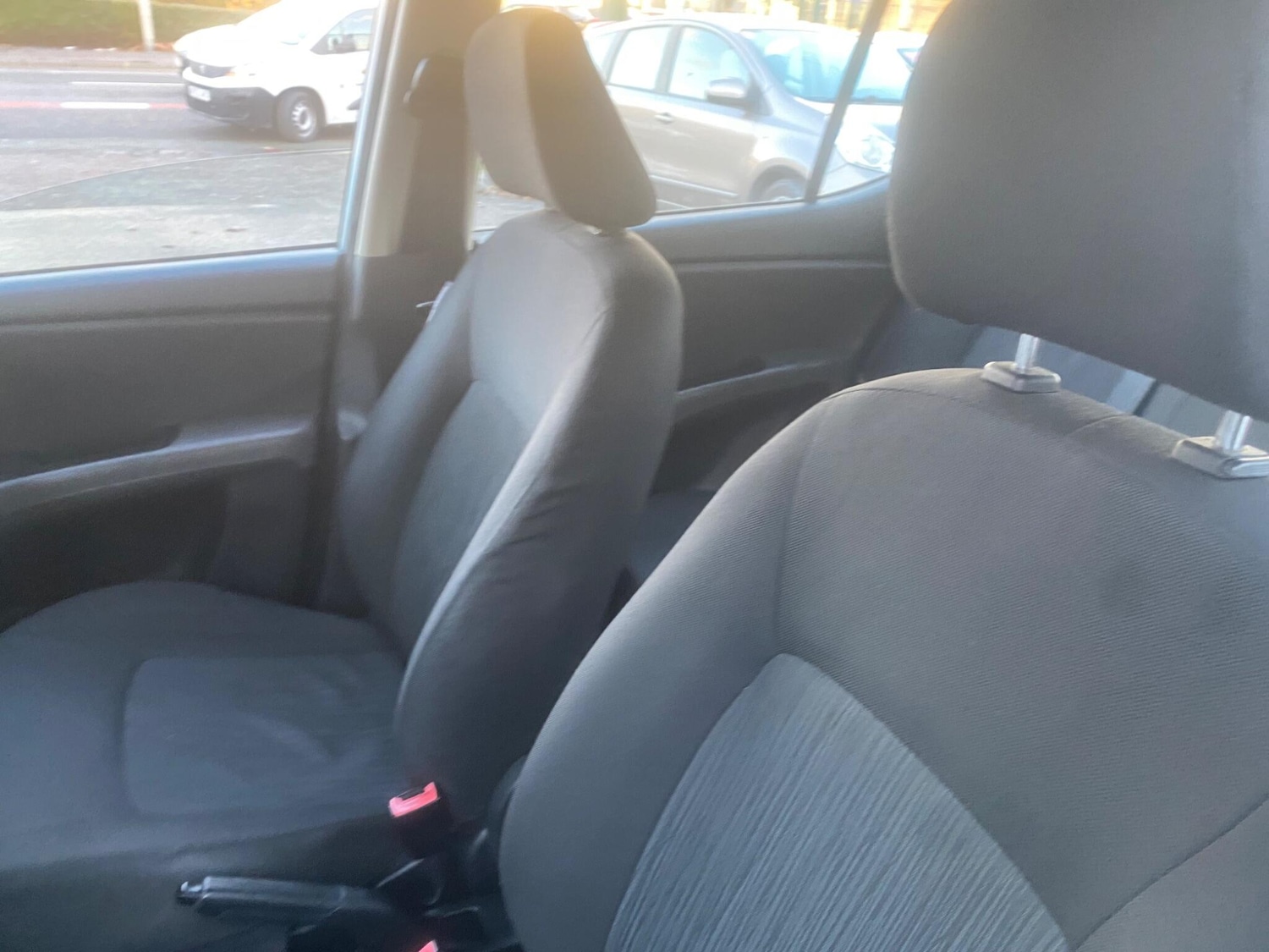 Used Hyundai i10 2011 for sale - 77119878: Photo 29