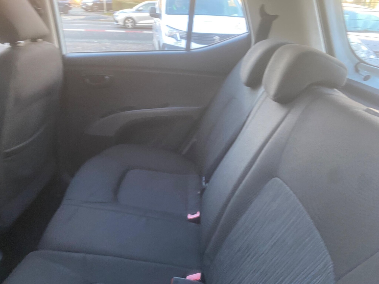 Used Hyundai i10 2011 for sale - 77119878: Photo 30