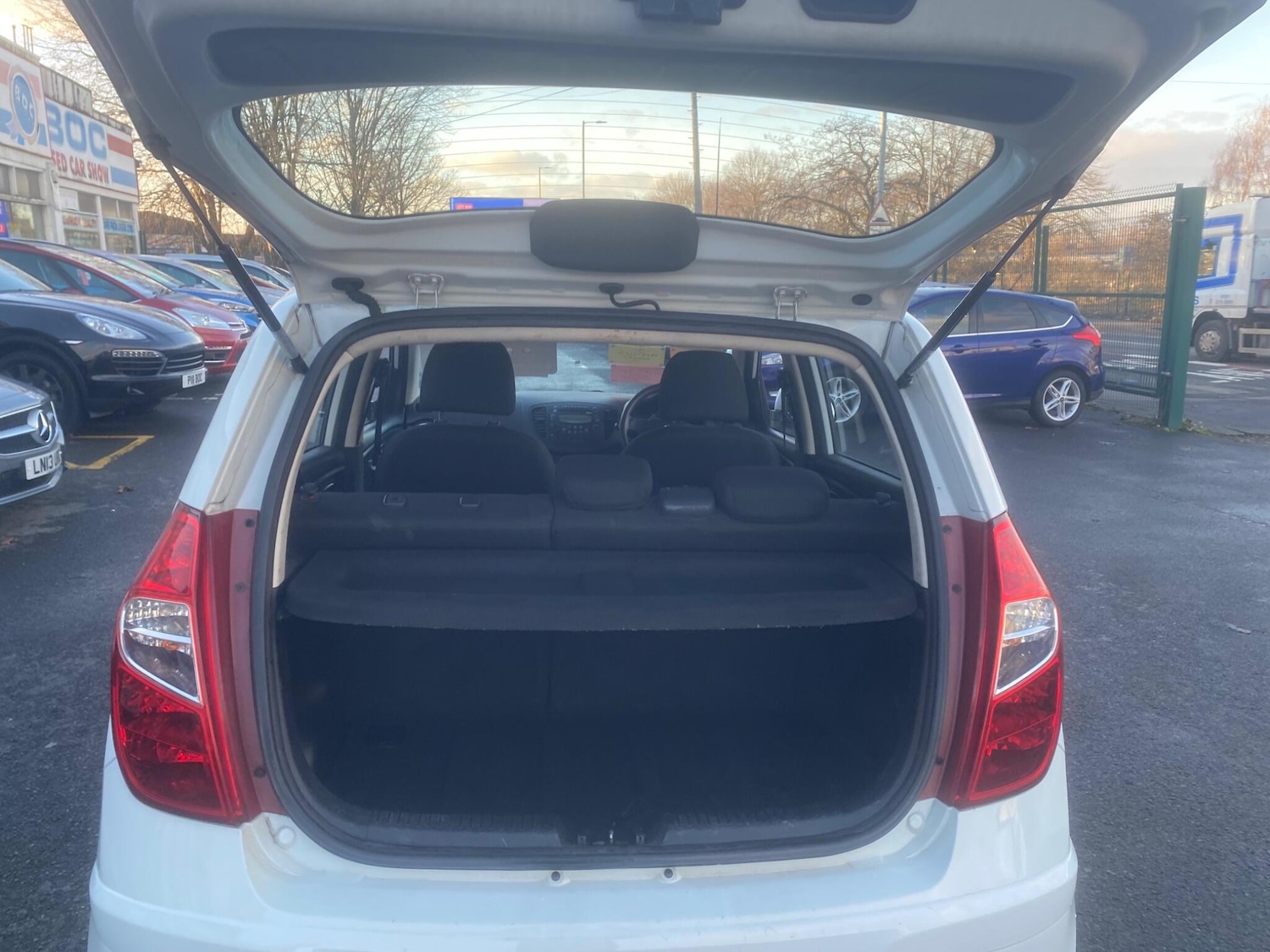 Used Hyundai i10 2011 for sale - 77119878: Photo 39