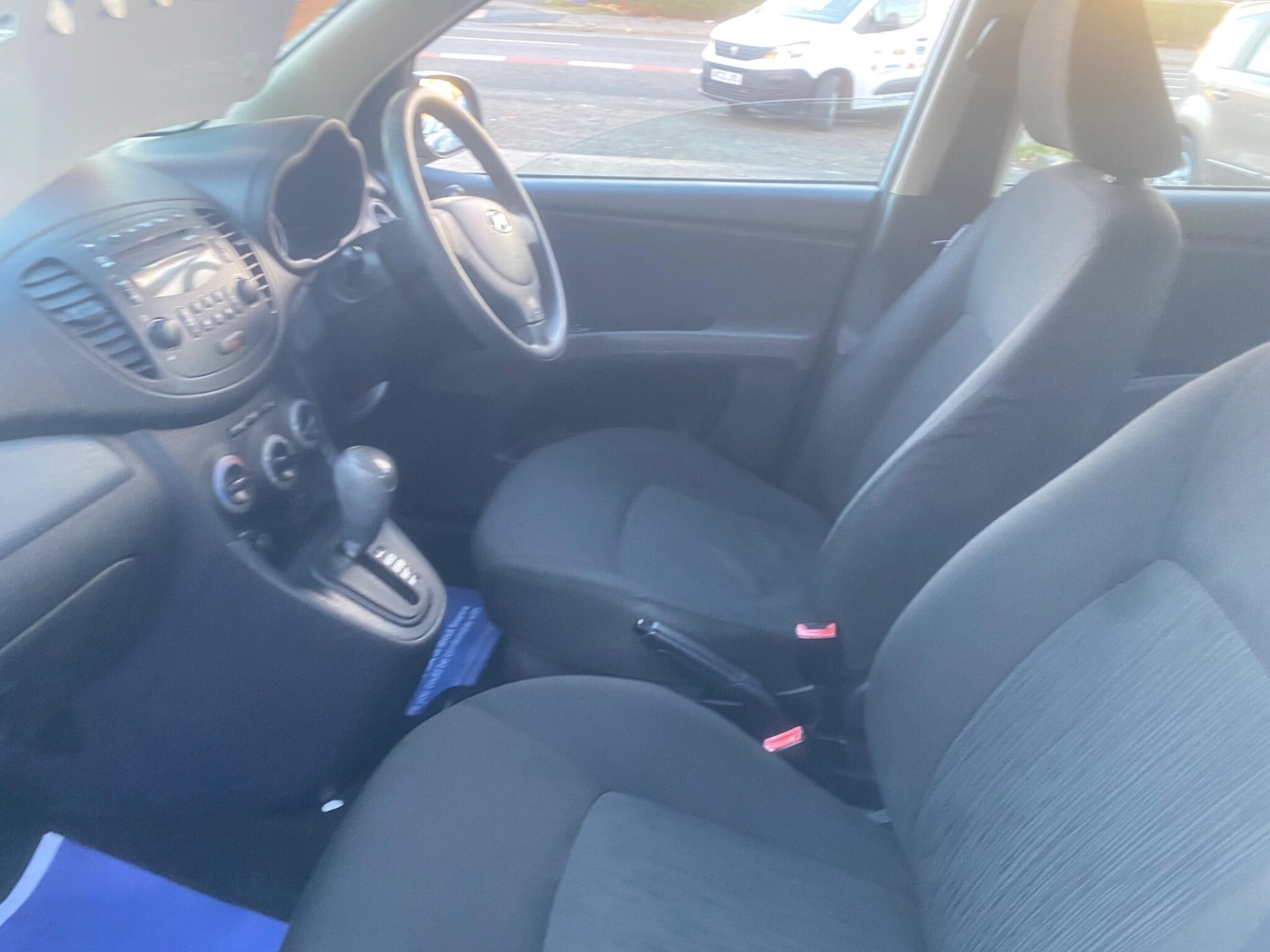 Used Hyundai i10 2011 for sale - 77119878: Photo 43