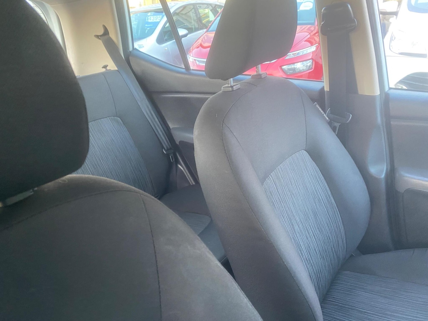 Used Hyundai i10 2011 for sale - 77119878: Photo 50