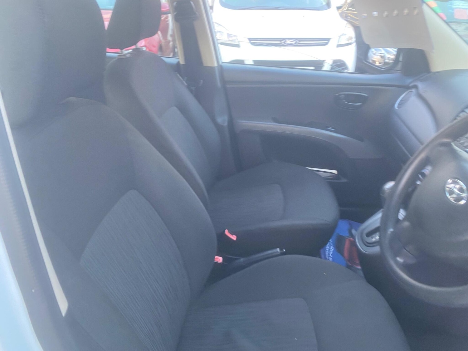 Used Hyundai i10 2011 for sale - 77119878: Photo 64