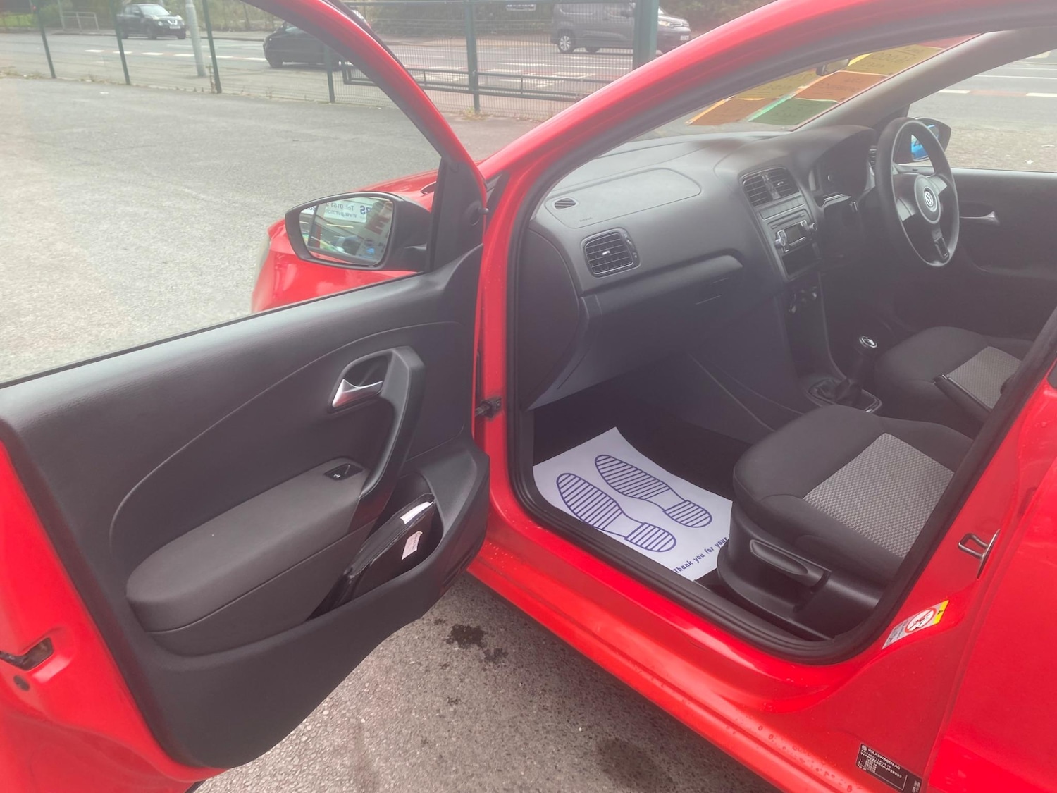 Used Volkswagen Polo 2010 for sale - 76549387: Photo 23