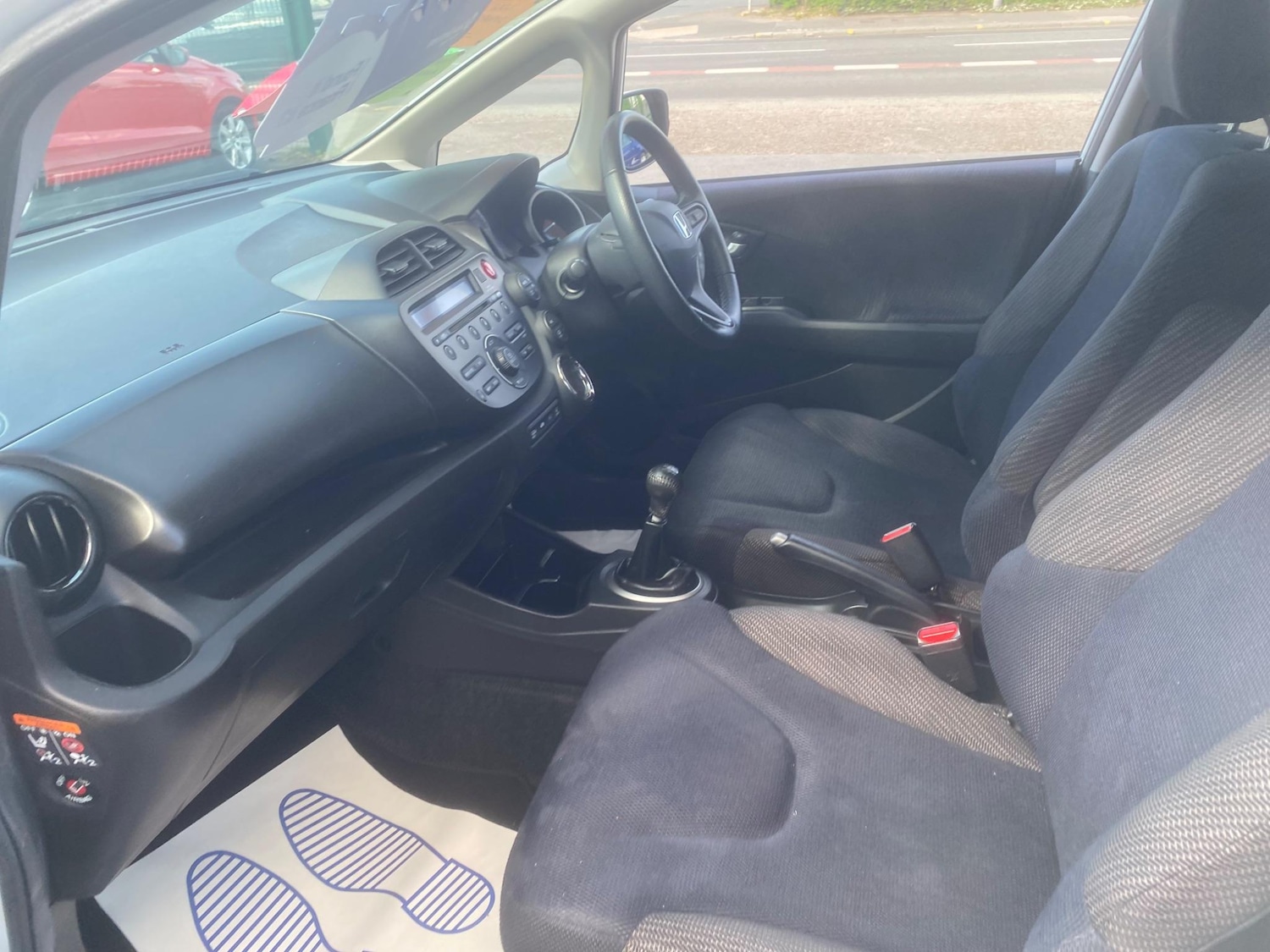 Used Honda Jazz 2015 for sale - 76990968: Photo 27