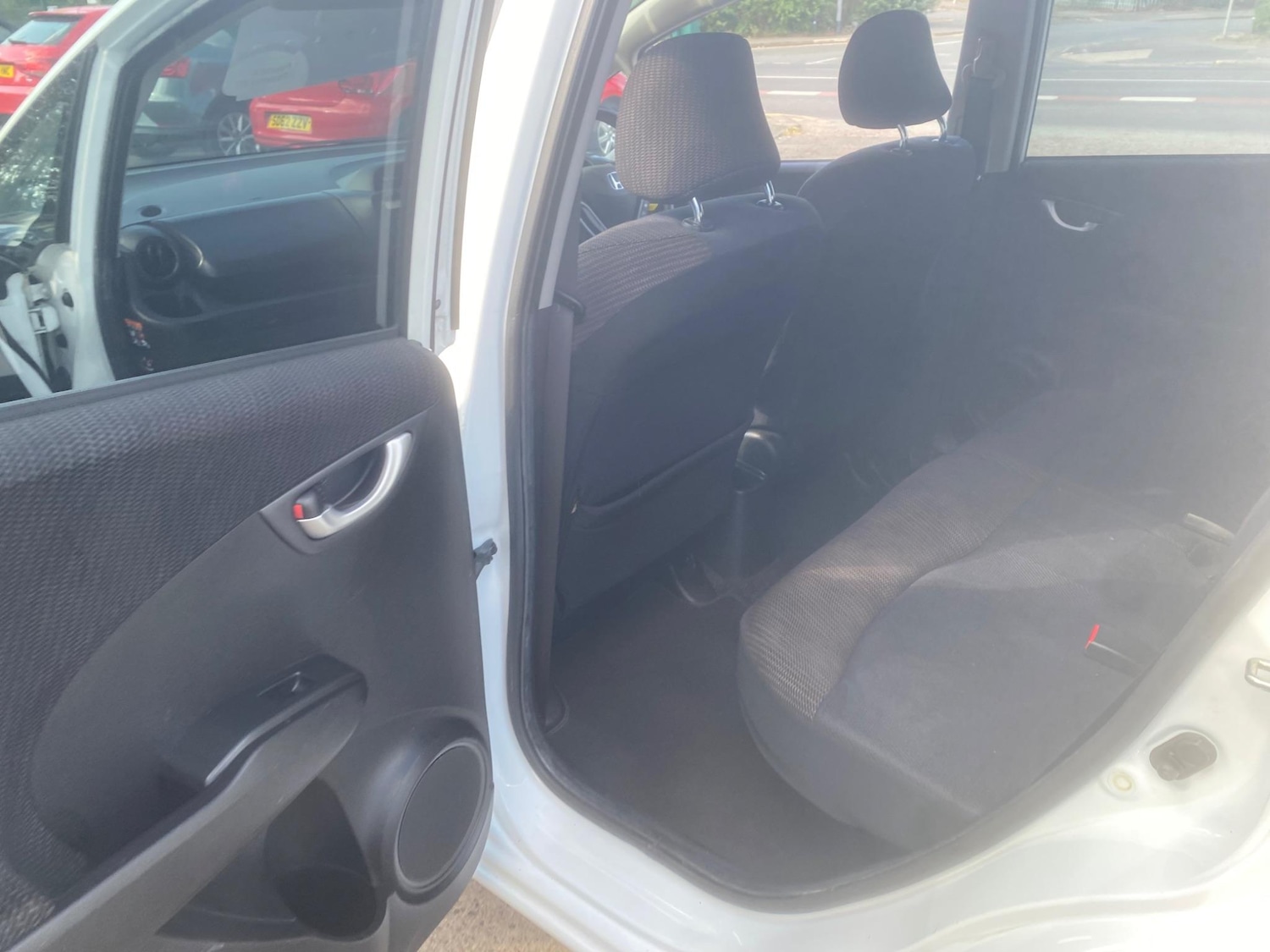 Used Honda Jazz 2015 for sale - 76990968: Photo 33