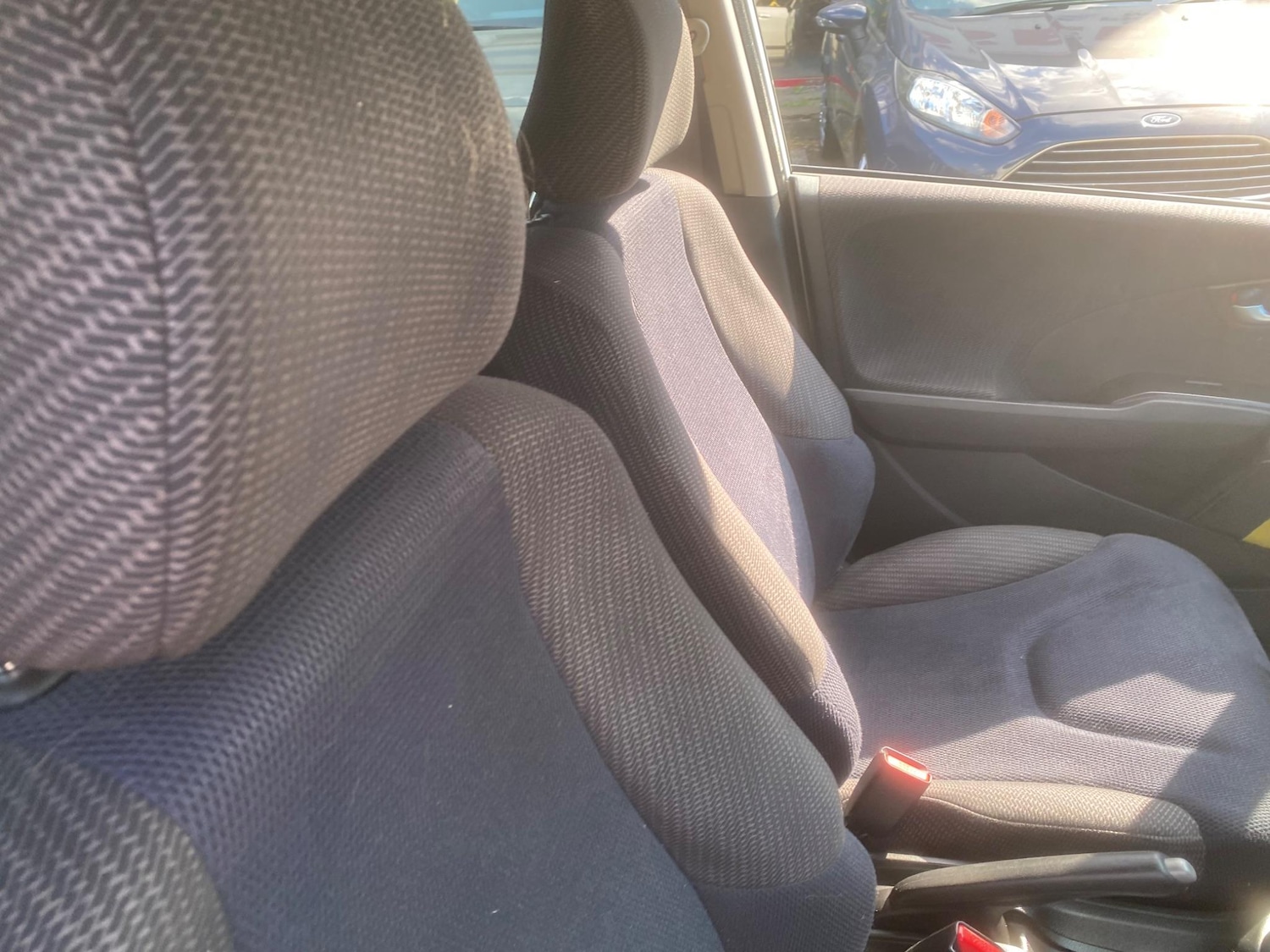 Used Honda Jazz 2015 for sale - 76990968: Photo 66