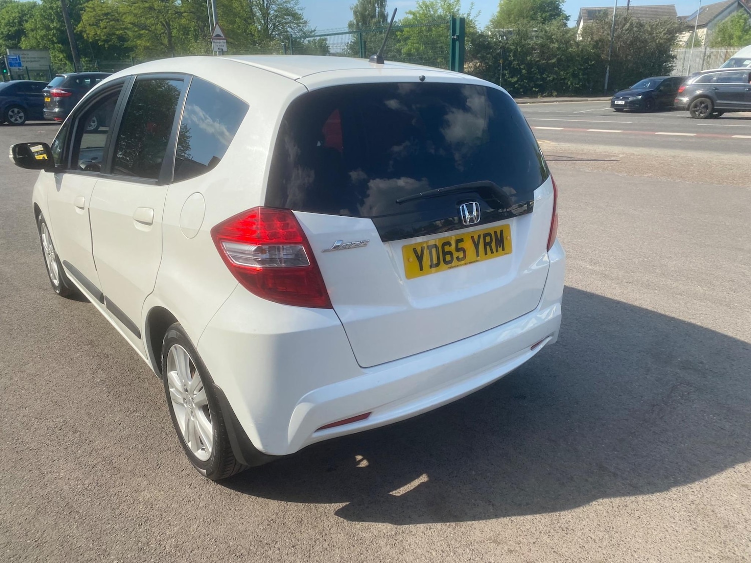 Used Honda Jazz 2015 for sale - 76990968: Photo 71
