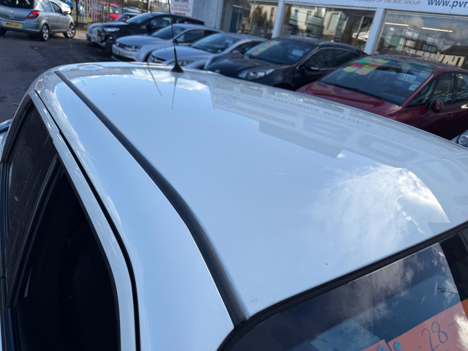 Used Nissan Juke 2014 for sale - 76996844: Photo 38