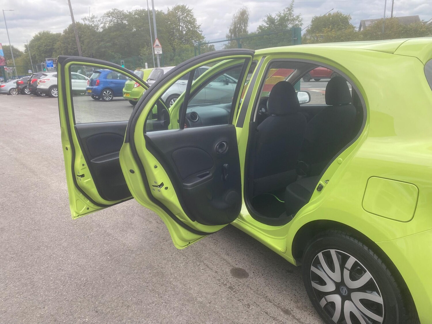 Used Nissan Micra 2011 for sale - 76549813: Photo 34