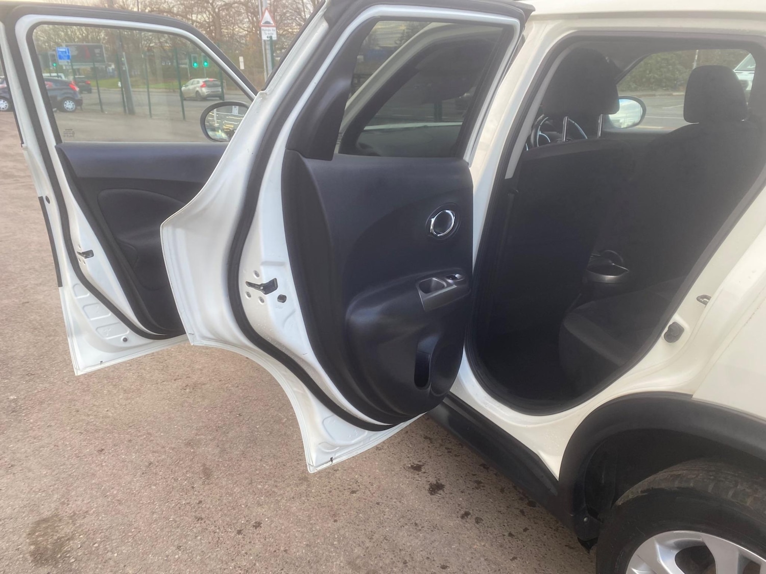 Used Nissan Juke 2012 for sale - 76549407: Photo 32