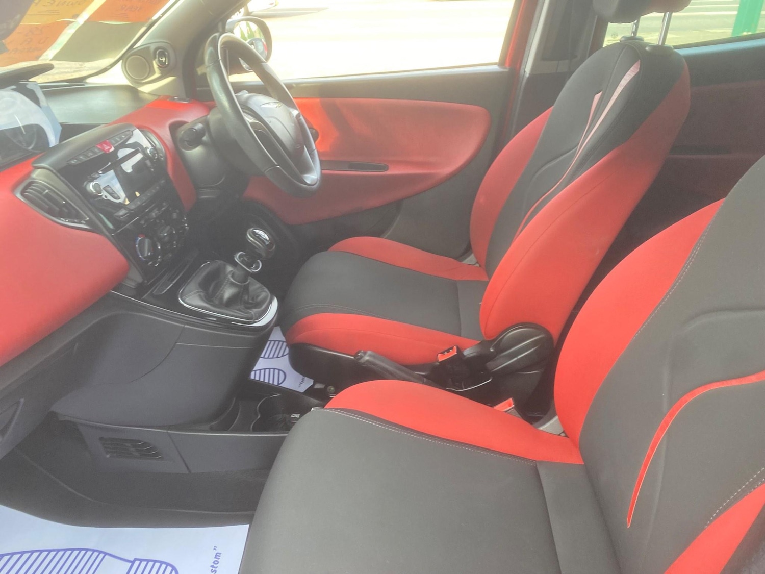 Used Chrysler Ypsilon 2013 for sale - 76993952: Photo 25