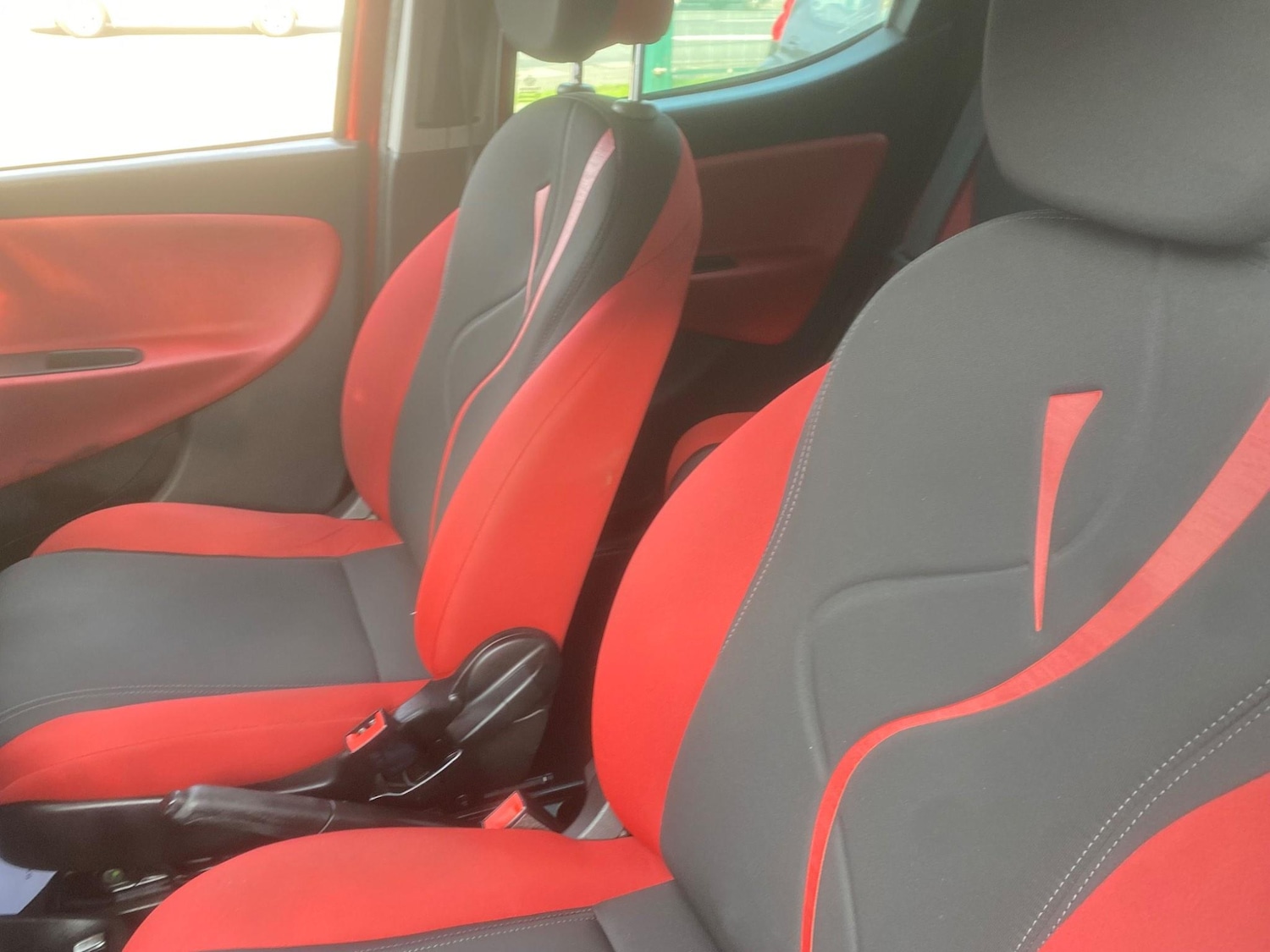 Used Chrysler Ypsilon 2013 for sale - 76993952: Photo 29