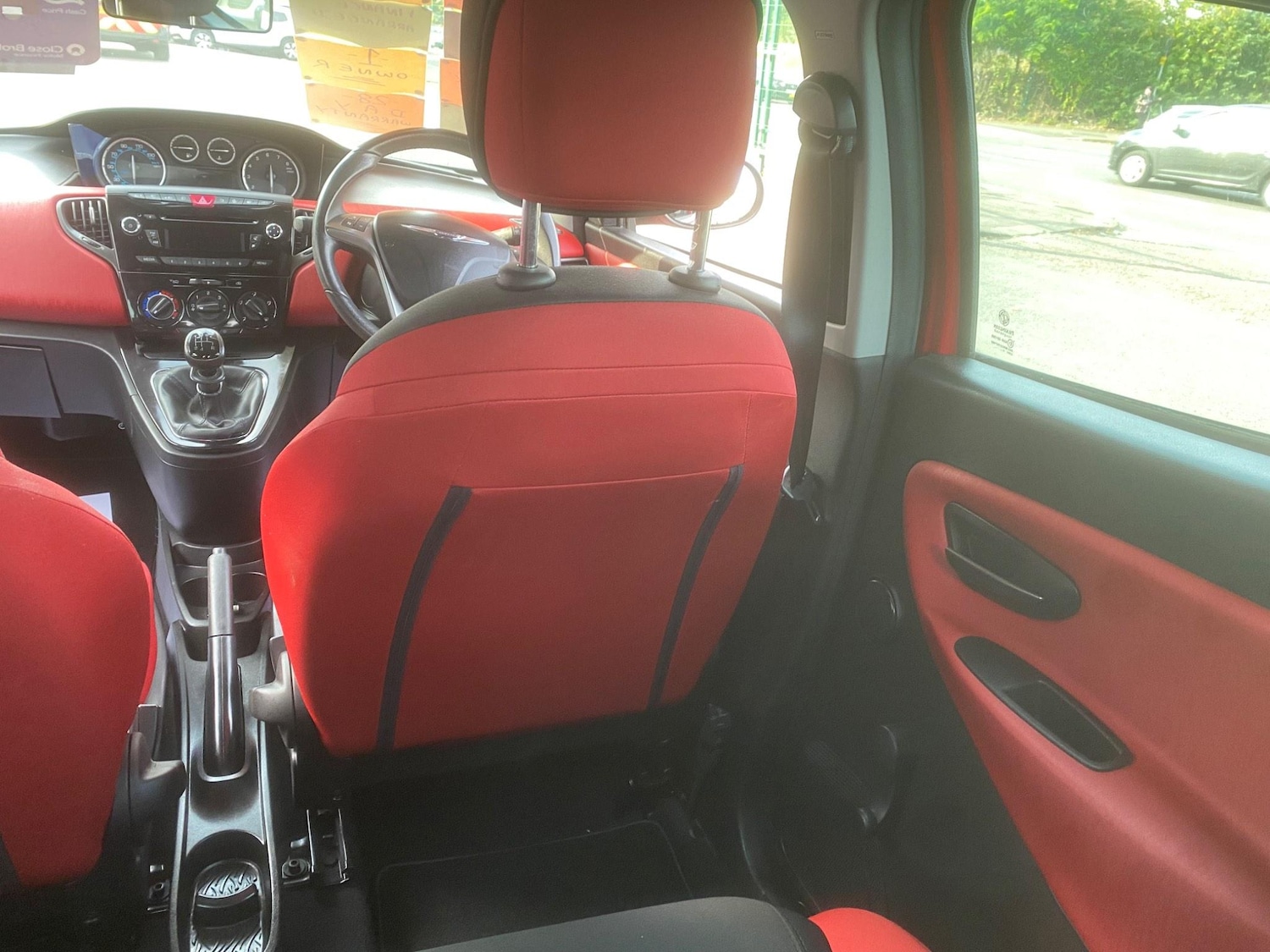 Used Chrysler Ypsilon 2013 for sale - 76993952: Photo 56