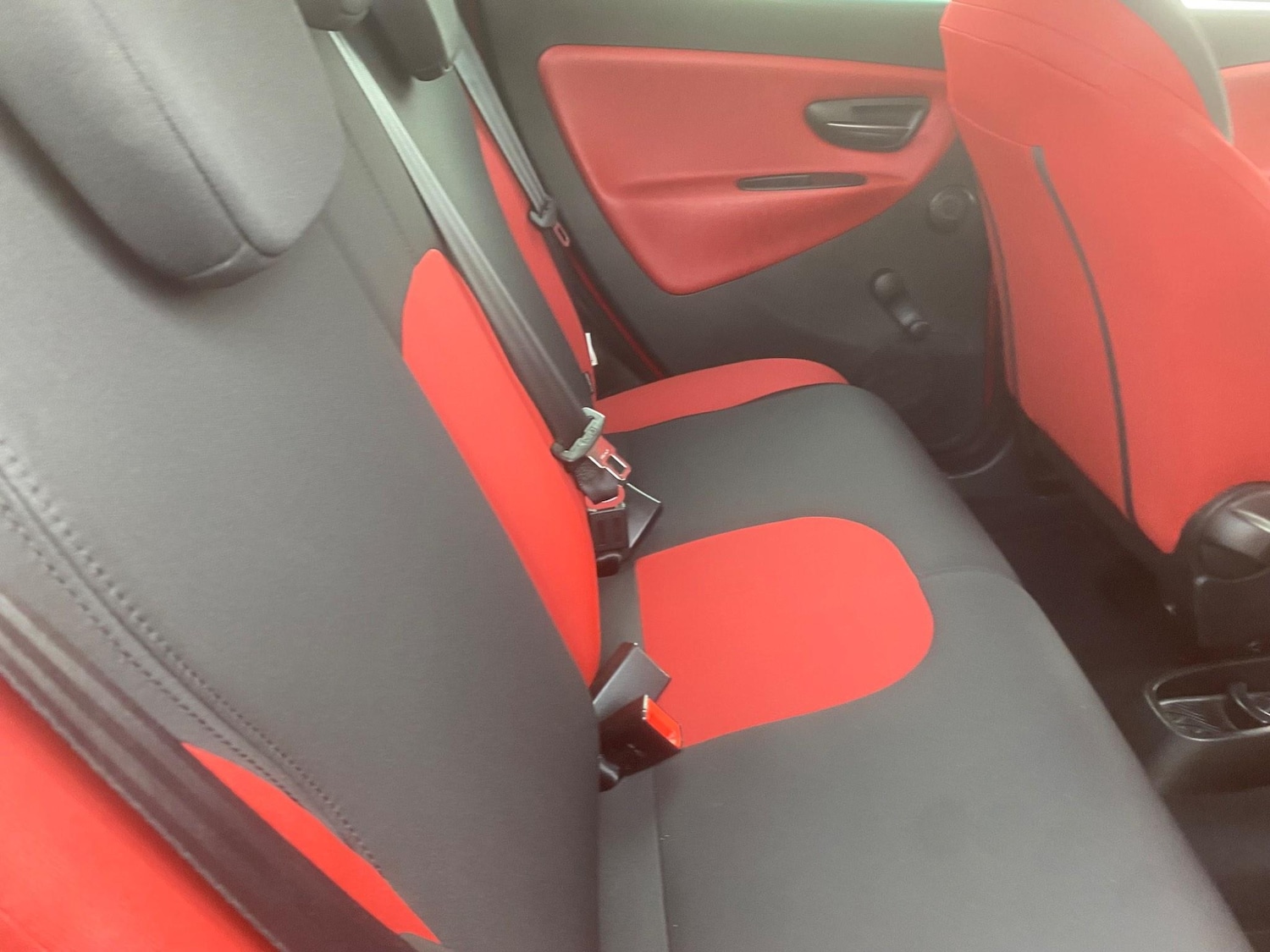 Used Chrysler Ypsilon 2013 for sale - 76993952: Photo 59