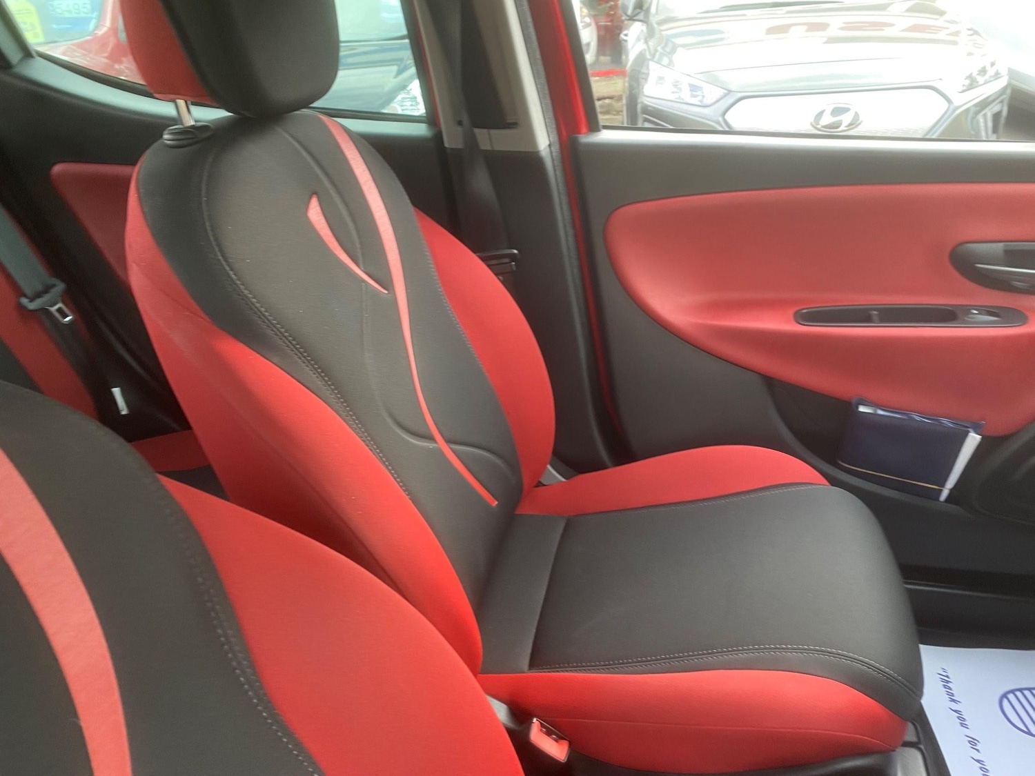 Used Chrysler Ypsilon 2013 for sale - 76993952: Photo 71