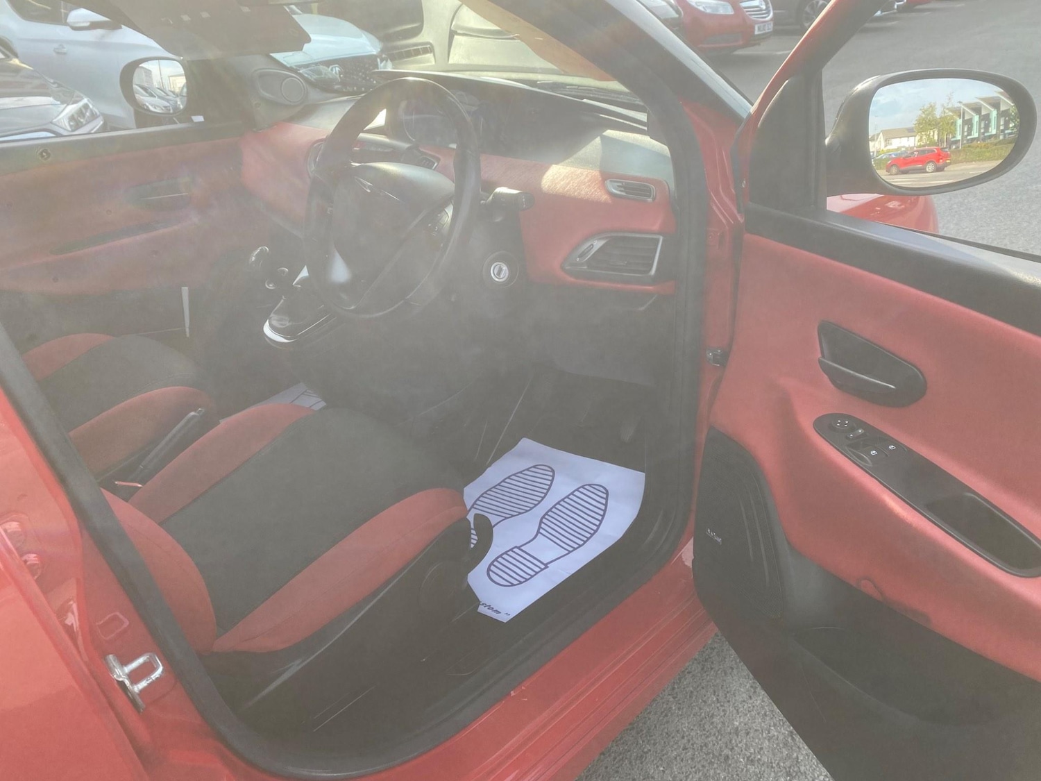 Used Chrysler Ypsilon 2013 for sale - 76993952: Photo 77