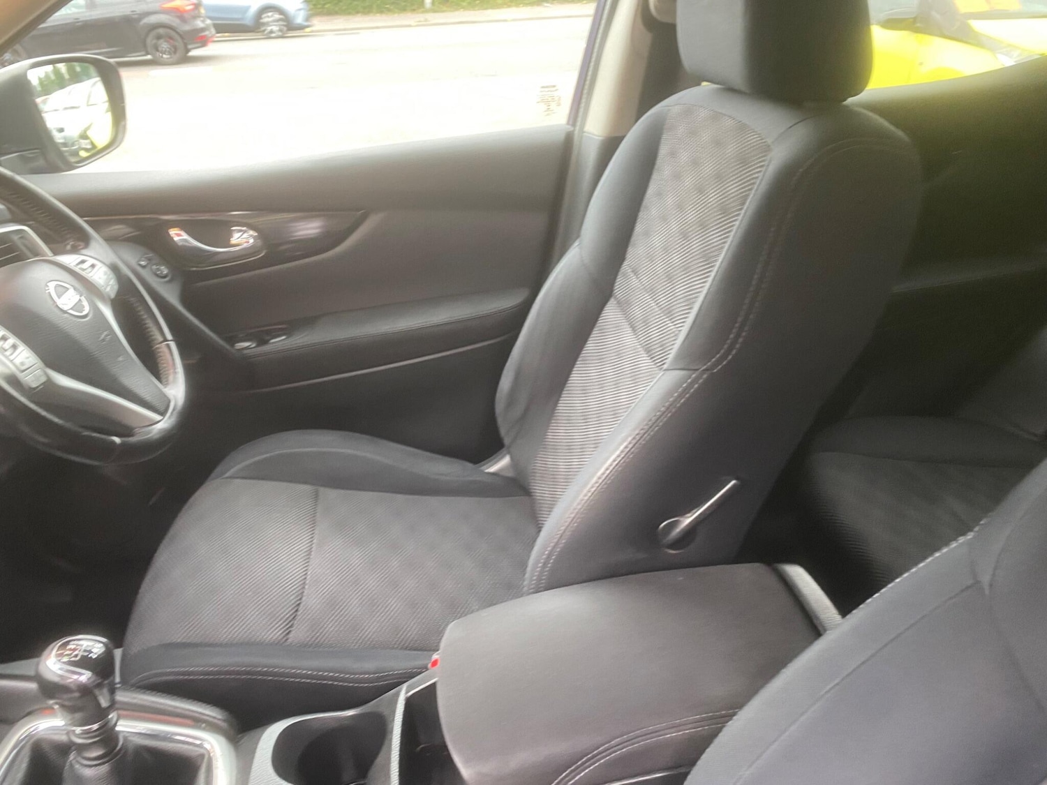 Used Nissan Qashqai for sale - 76993600: Photo 15