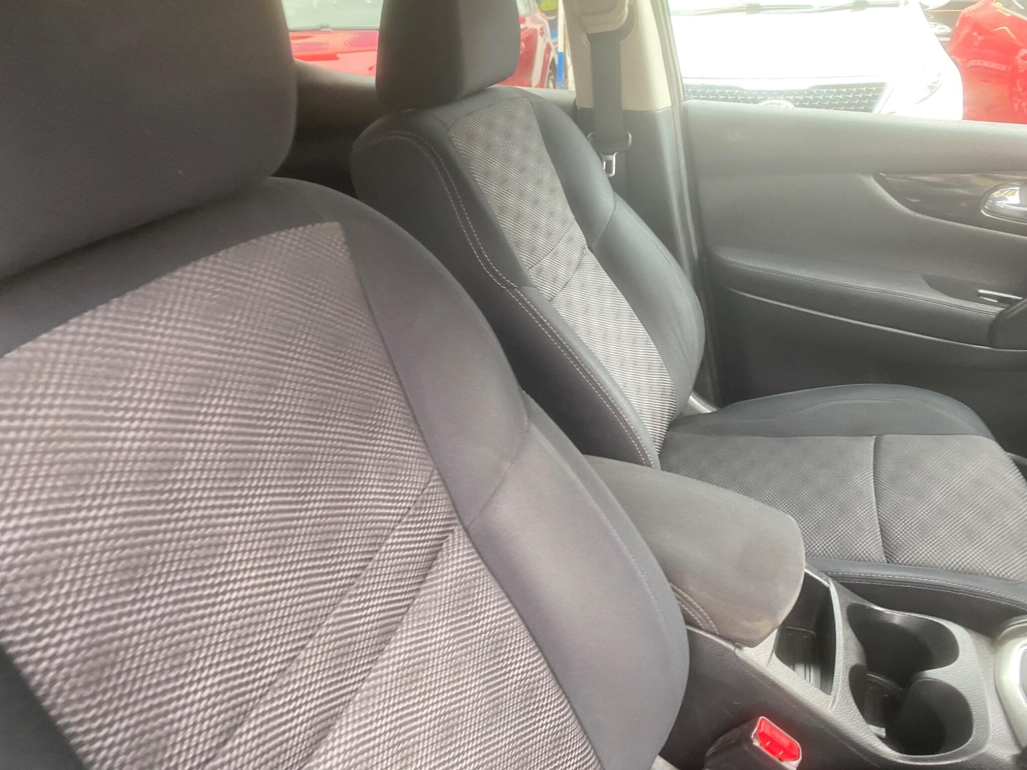 Used Nissan Qashqai for sale - 76993600: Photo 64