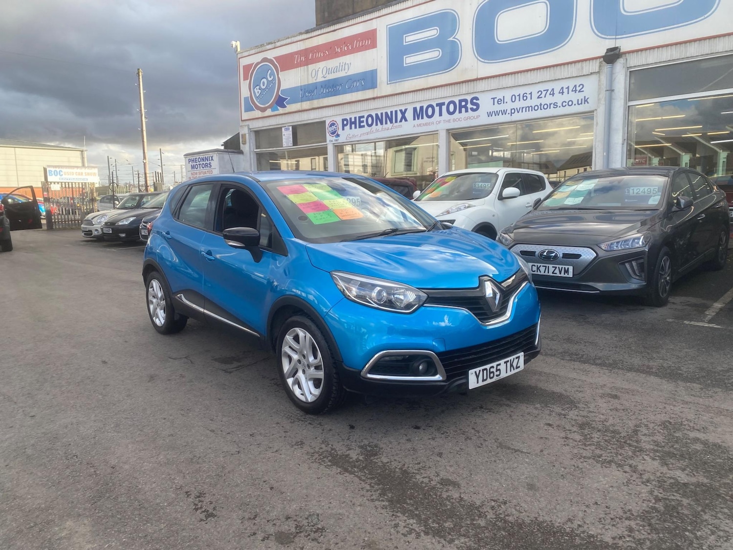 Used Renault Captur 2015 for sale - 76549455: Photo 2