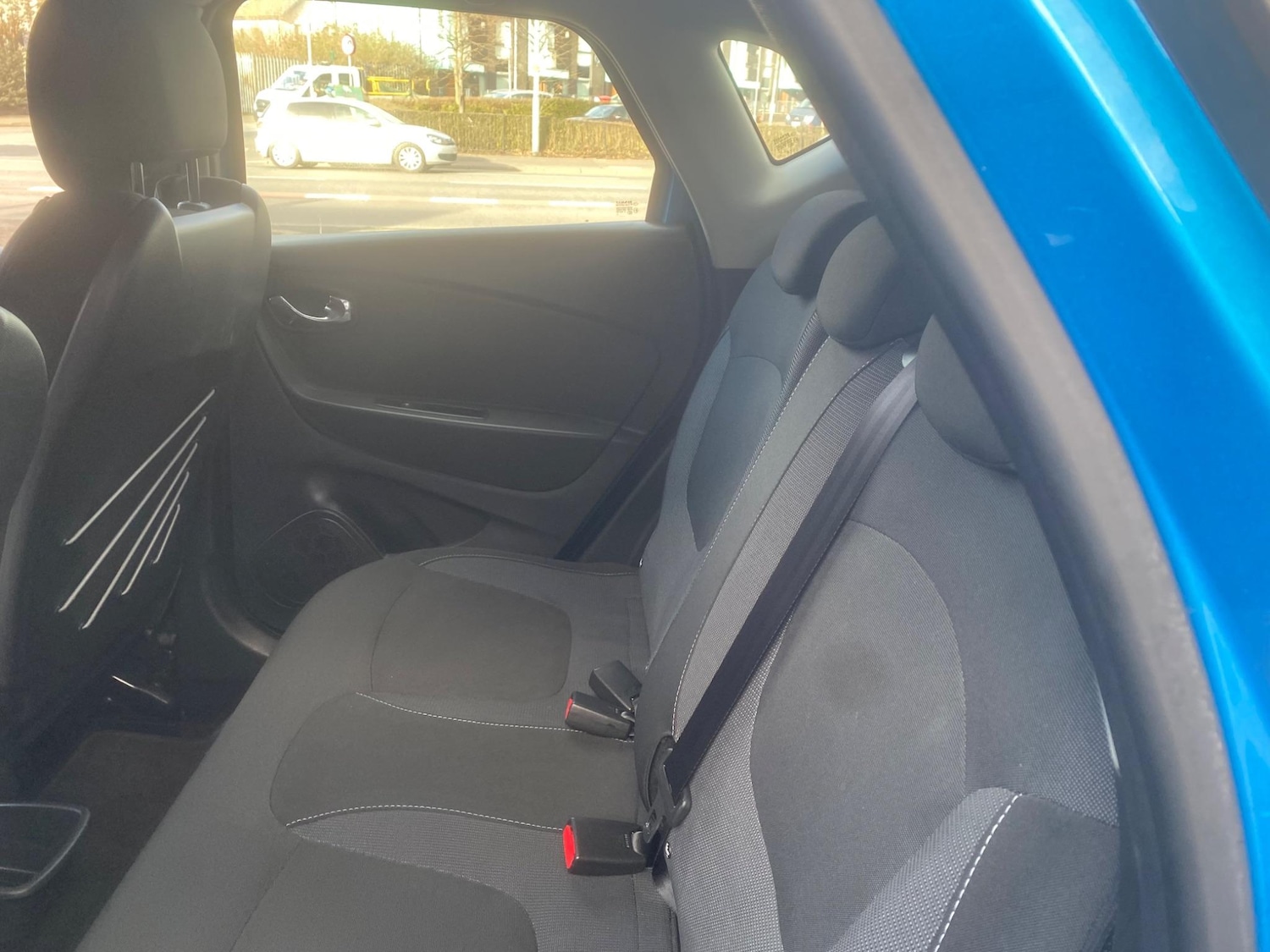 Used Renault Captur 2015 for sale - 76549455: Photo 21