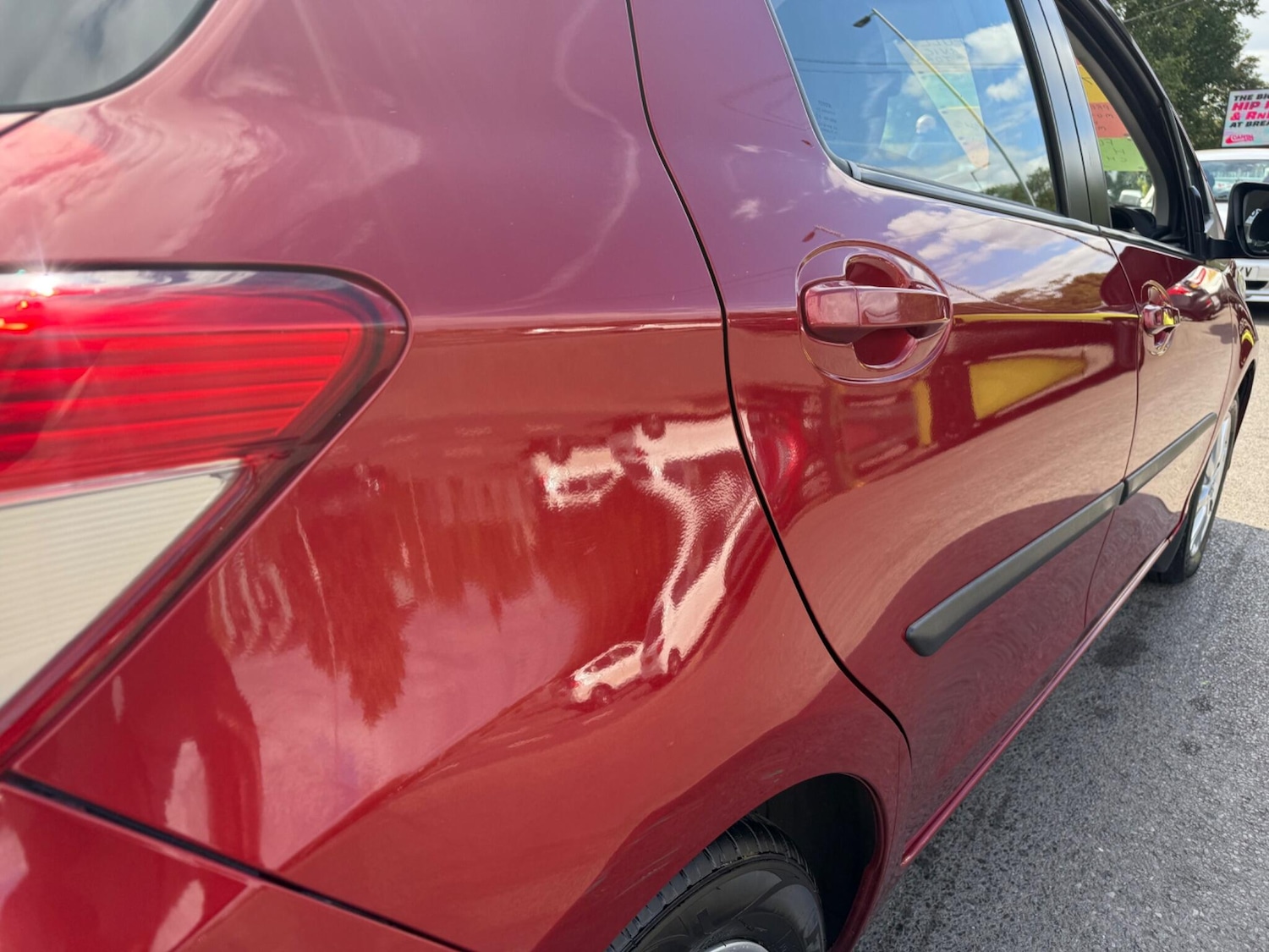 Used Toyota Yaris 2013 for sale - 76993579: Photo 18