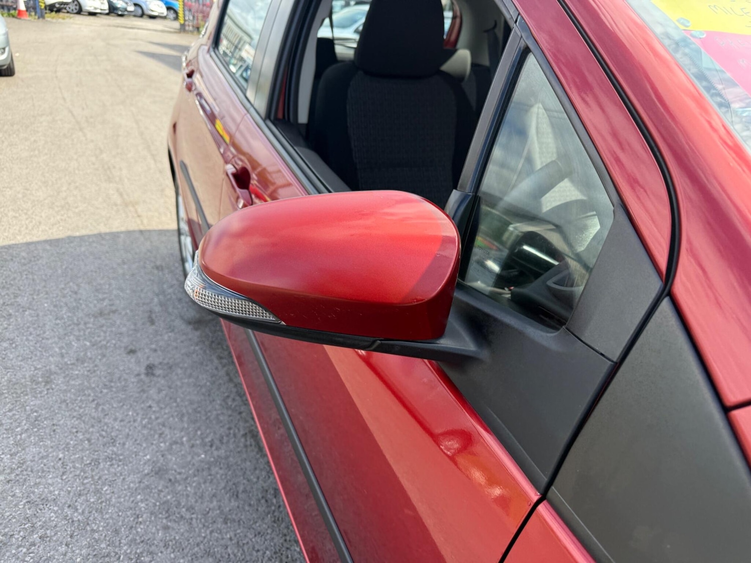 Used Toyota Yaris 2013 for sale - 76993579: Photo 34