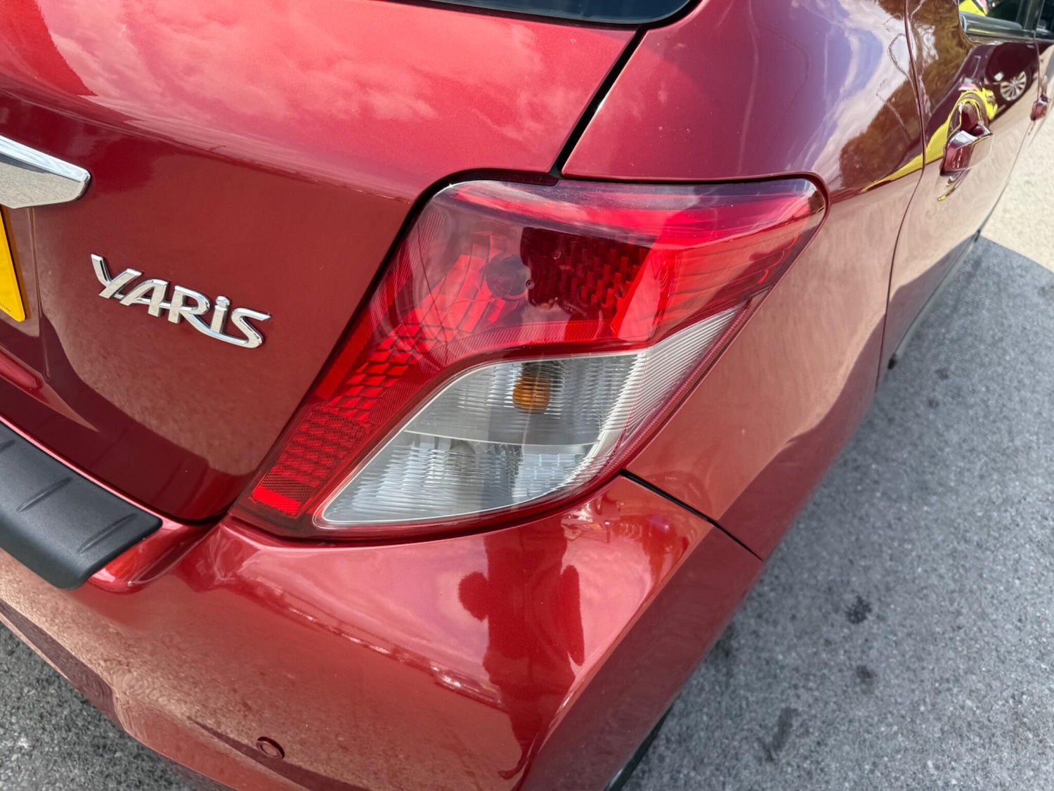 Used Toyota Yaris 2013 for sale - 76993579: Photo 40