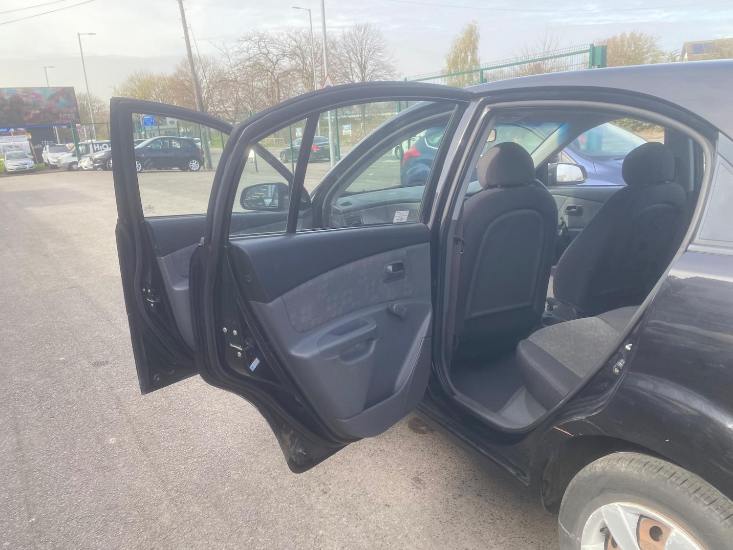 Used Kia Rio for sale - 76990959: Photo 28