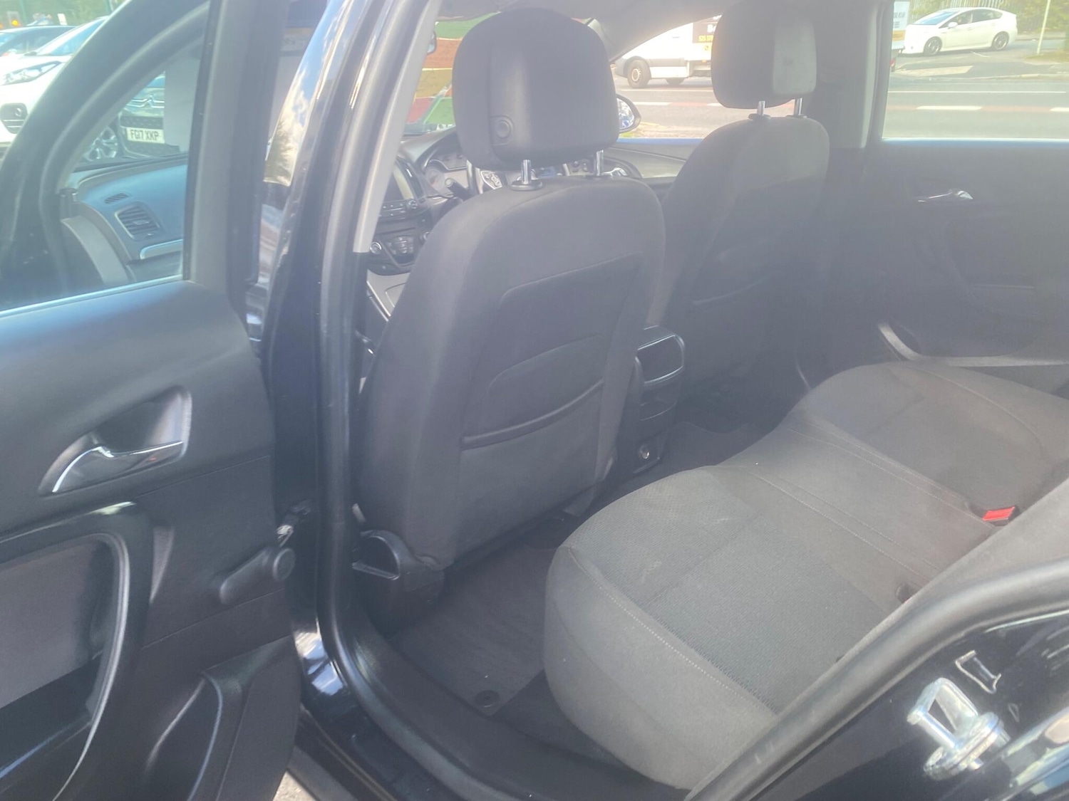 Used Vauxhall Insignia 2017 for sale - 76991790: Photo 31