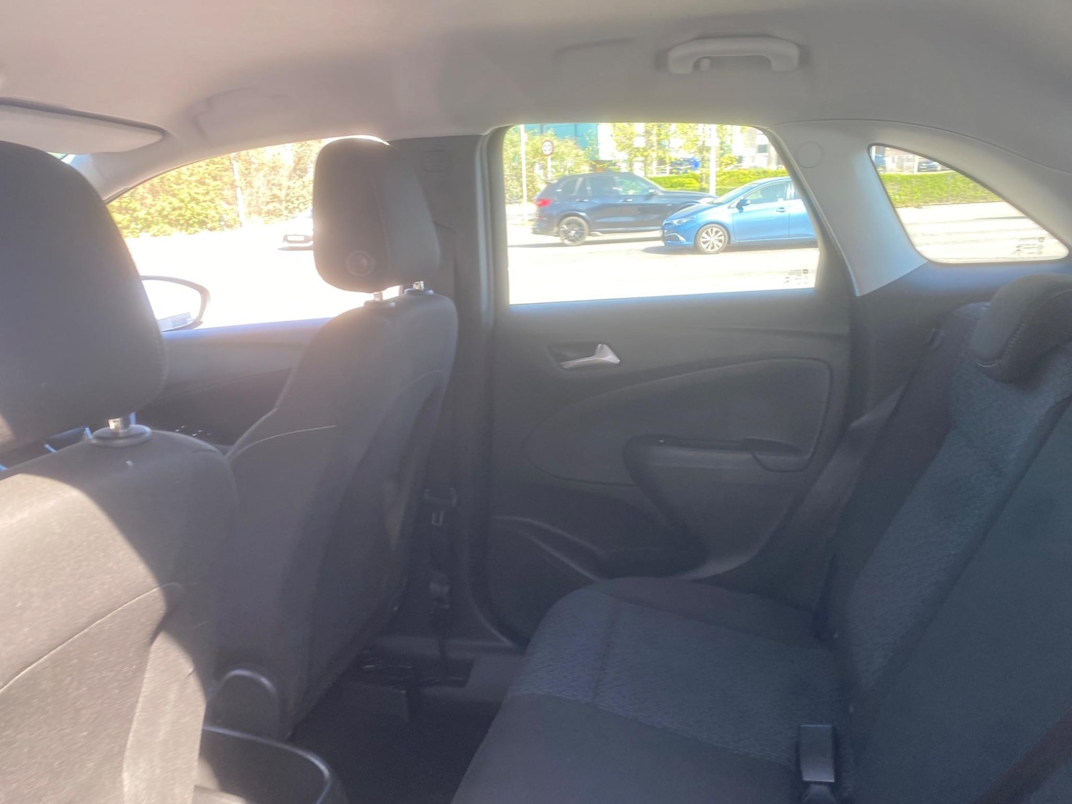 Used Vauxhall Crossland X 2018 for sale - 76551021: Photo 30