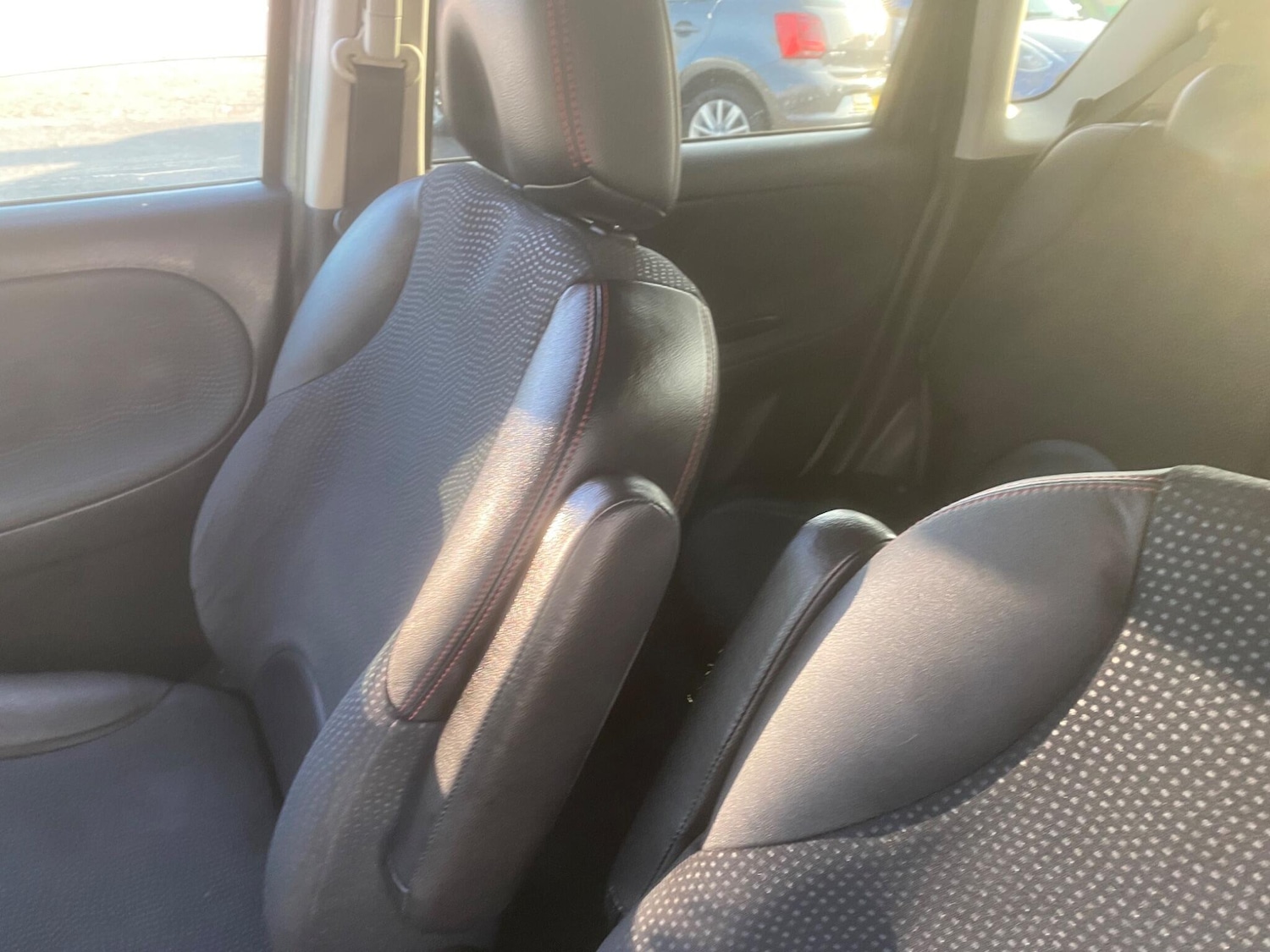 Used Nissan Note 2011 for sale - 76991362: Photo 12