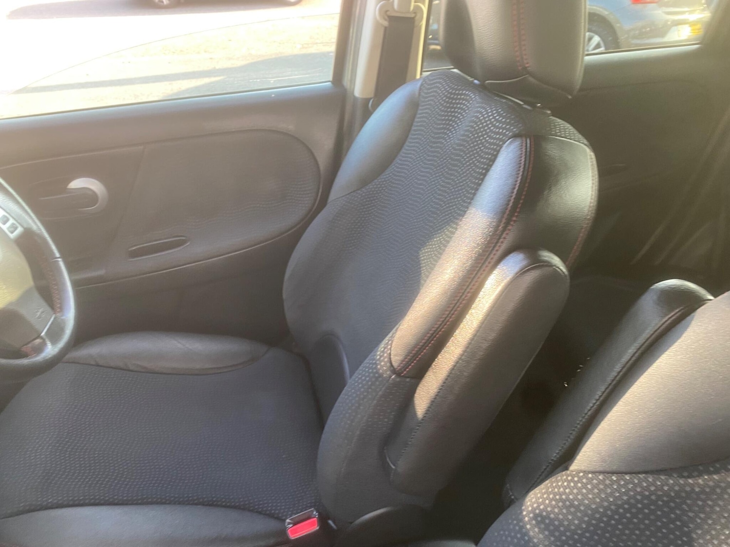 Used Nissan Note 2011 for sale - 76991362: Photo 17