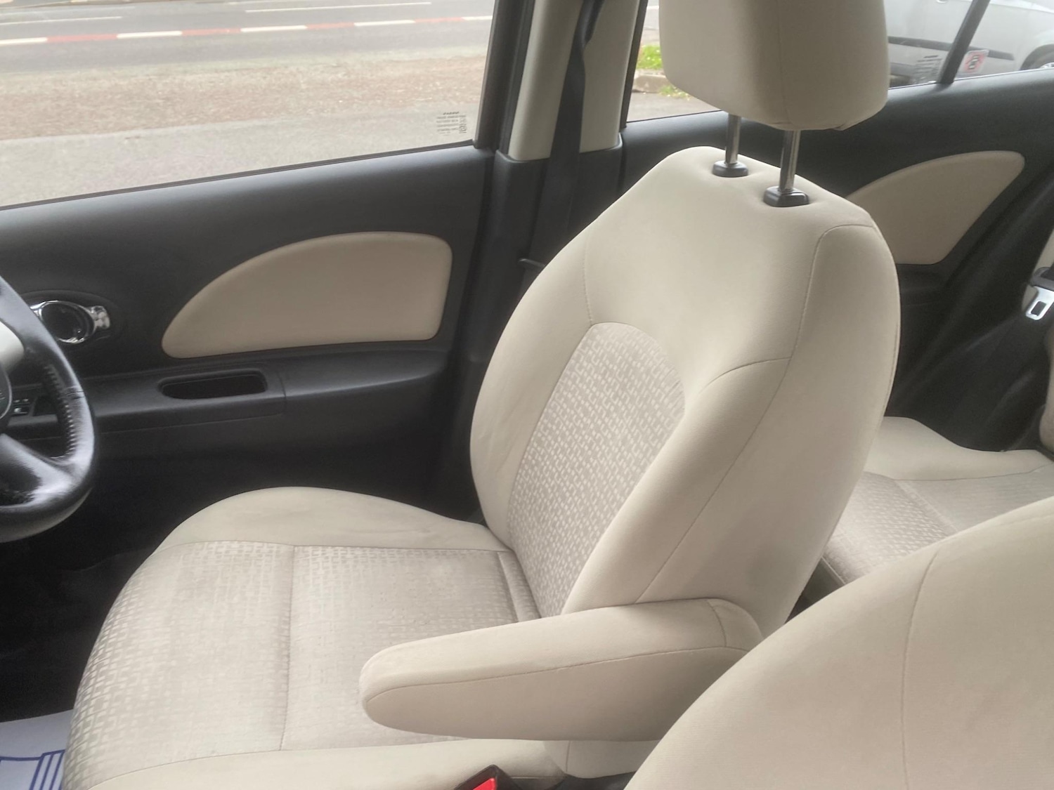 Used Nissan Micra 2012 for sale - 76987800: Photo 17