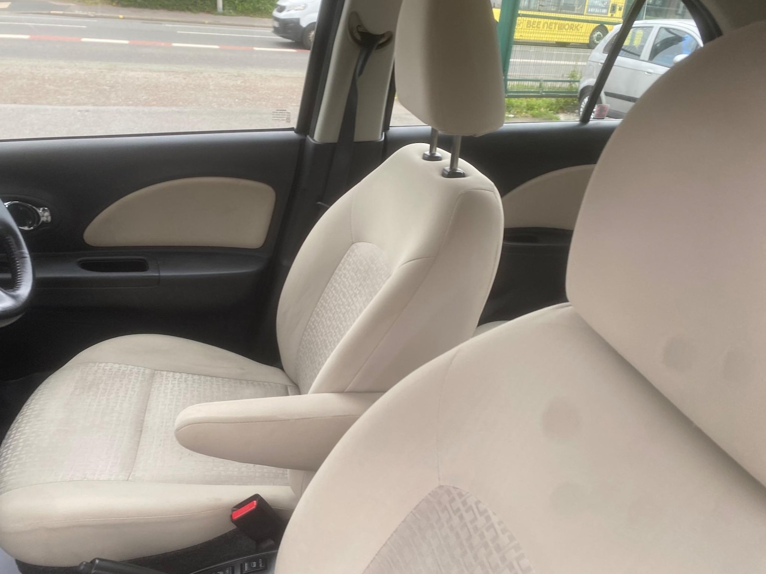 Used Nissan Micra 2012 for sale - 76987800: Photo 24