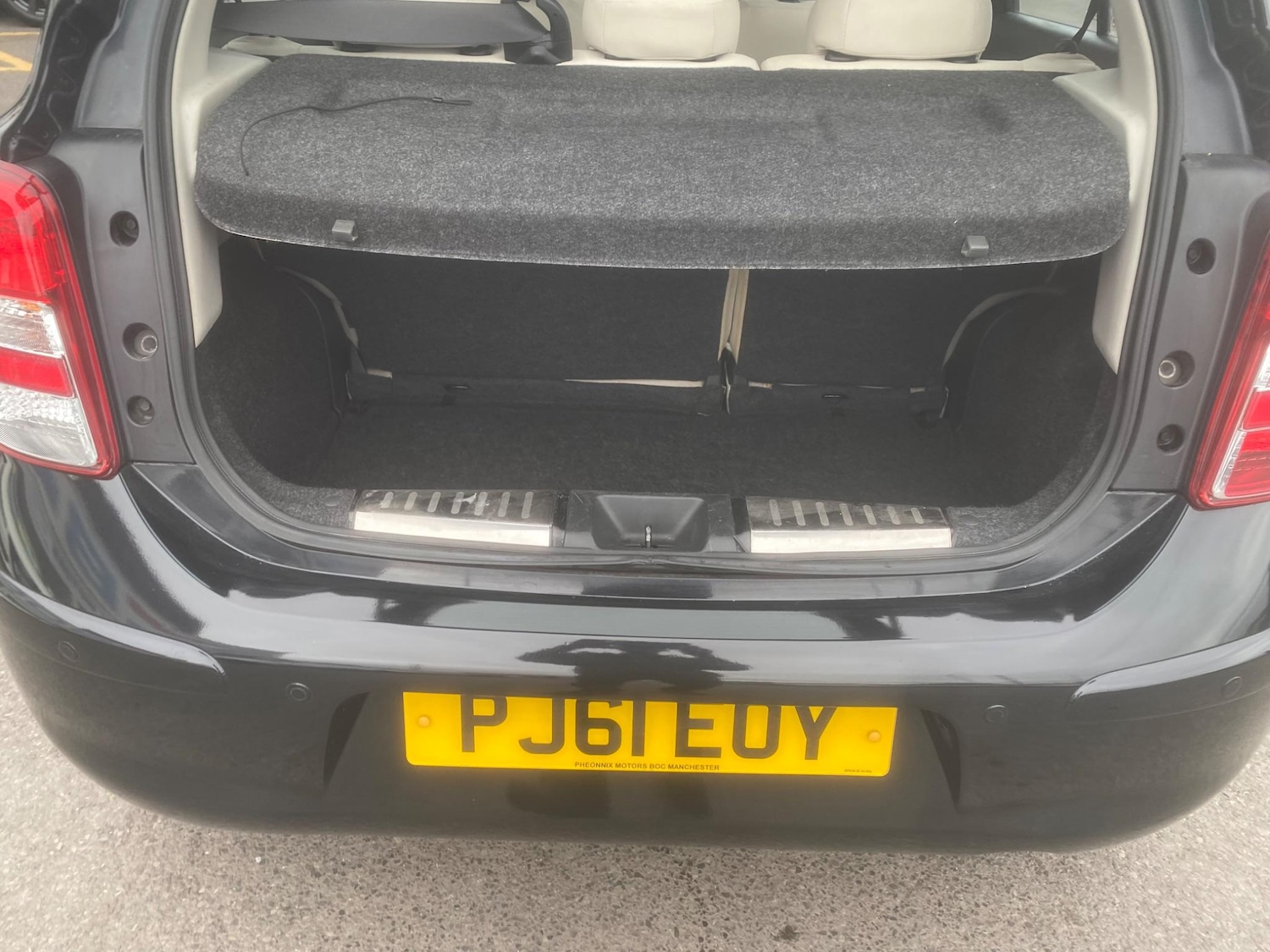 Used Nissan Micra 2012 for sale - 76987800: Photo 31