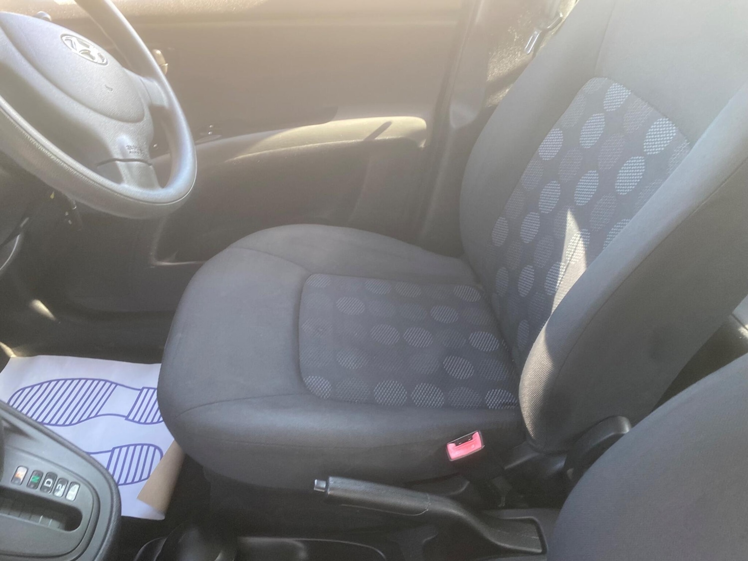 Used Hyundai i10 2010 for sale - 76549812: Photo 17