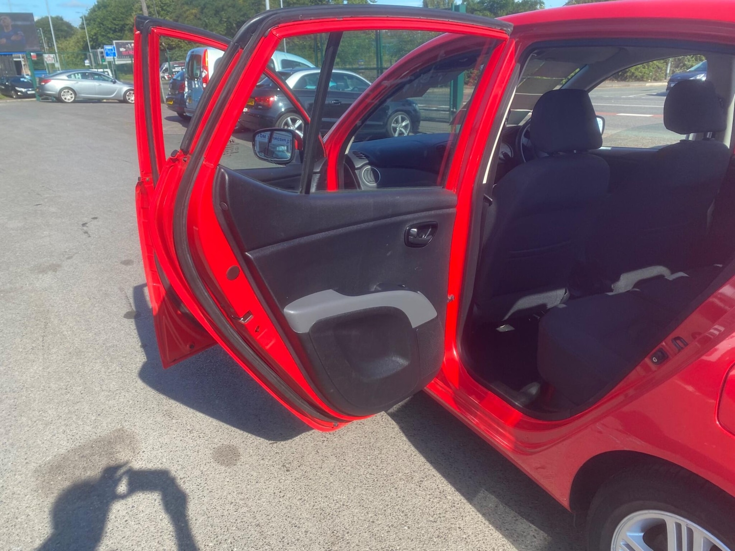 Used Hyundai i10 2010 for sale - 76549812: Photo 32