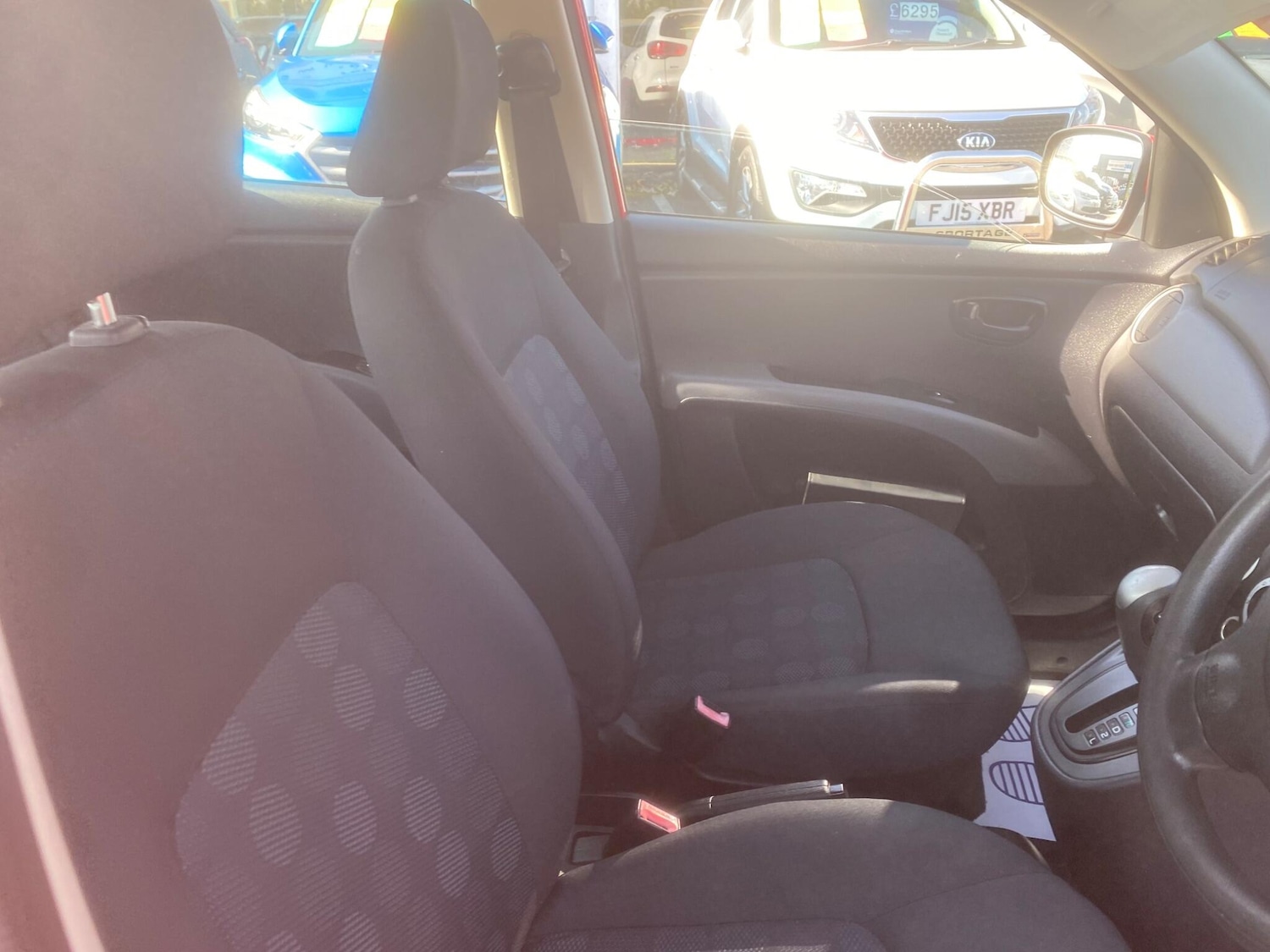 Used Hyundai i10 2010 for sale - 76549812: Photo 62