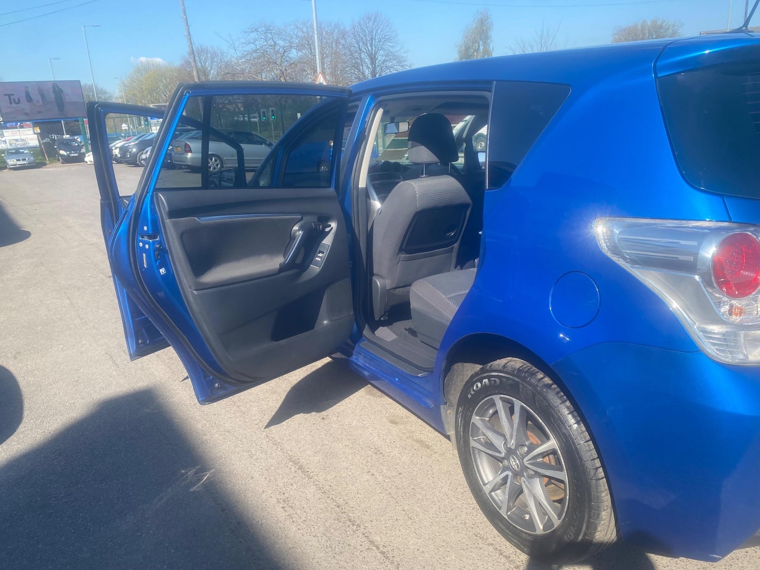 Used Toyota Verso 2014 for sale - 76551038: Photo 26