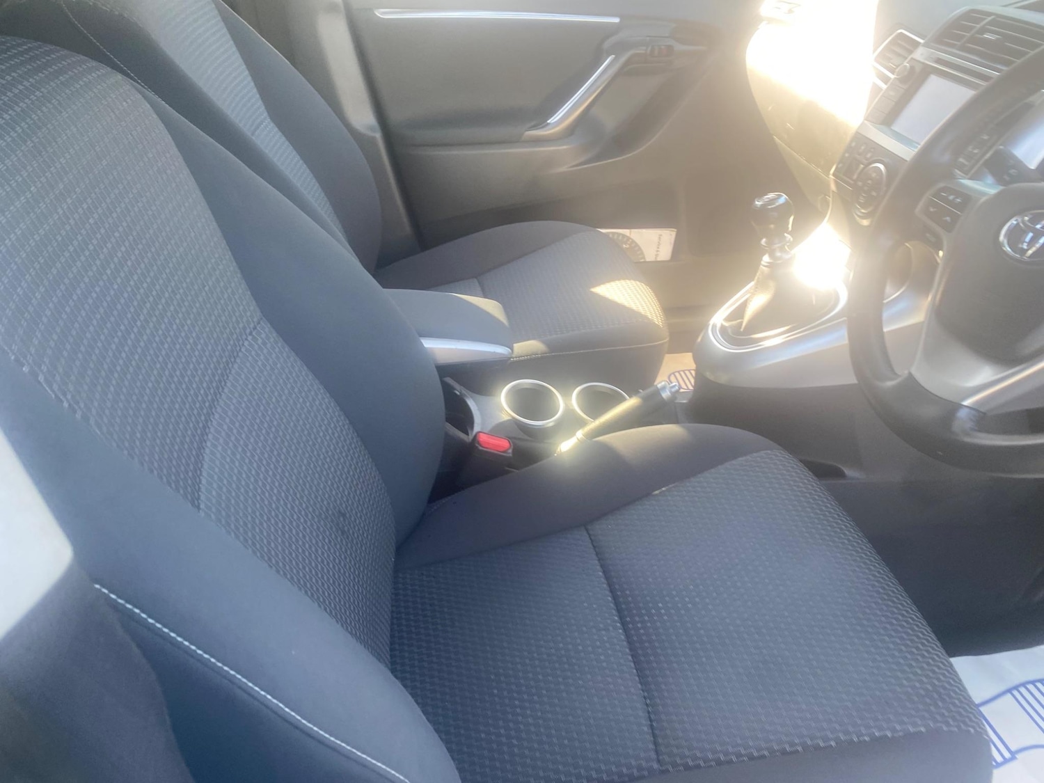 Used Toyota Verso 2014 for sale - 76551038: Photo 65